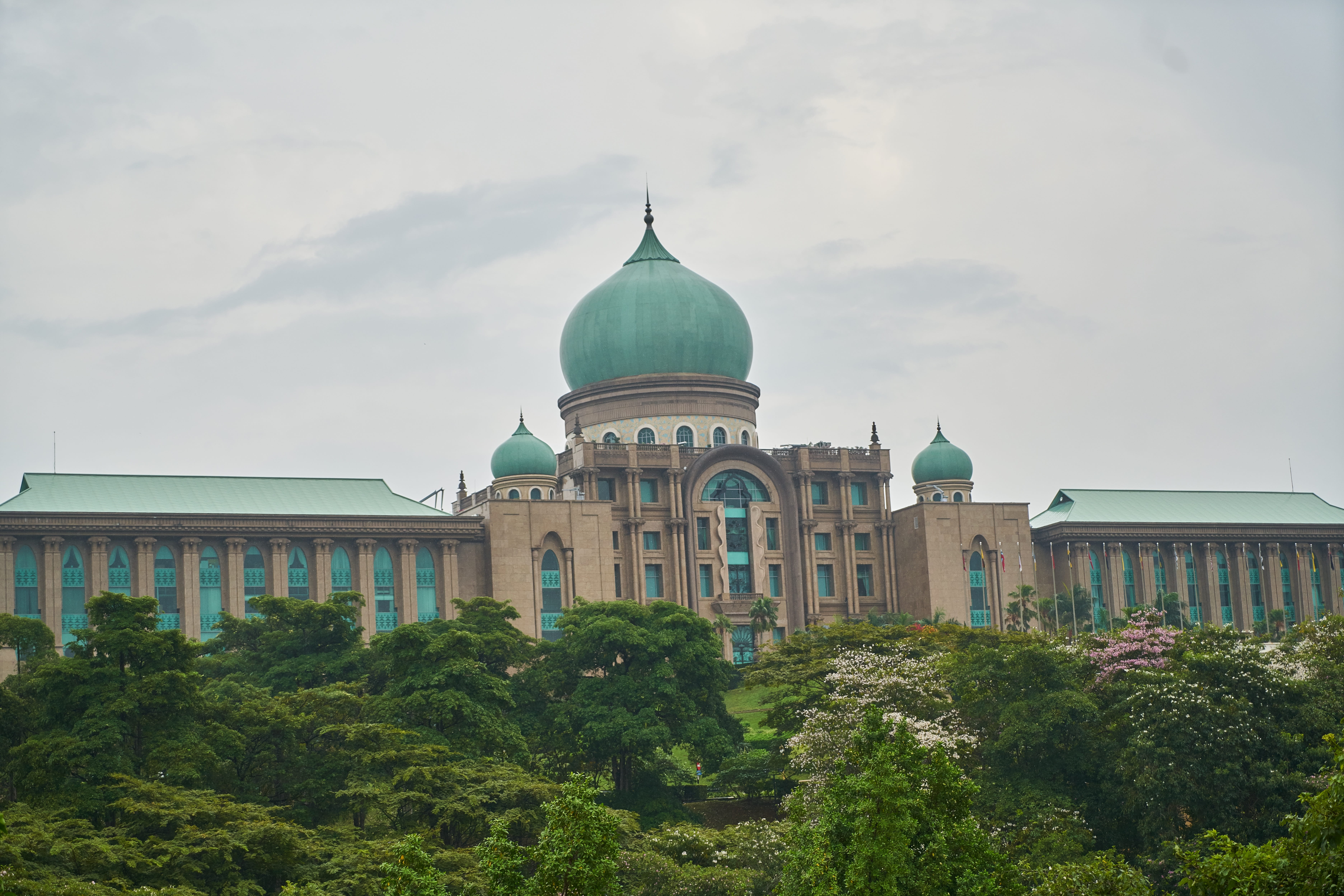 turquoise colored, tree, architecture, landscape, spirituality, malaysia, no people, historical works, building, built structure, history, asian, travel destinations, HD Wallpaper