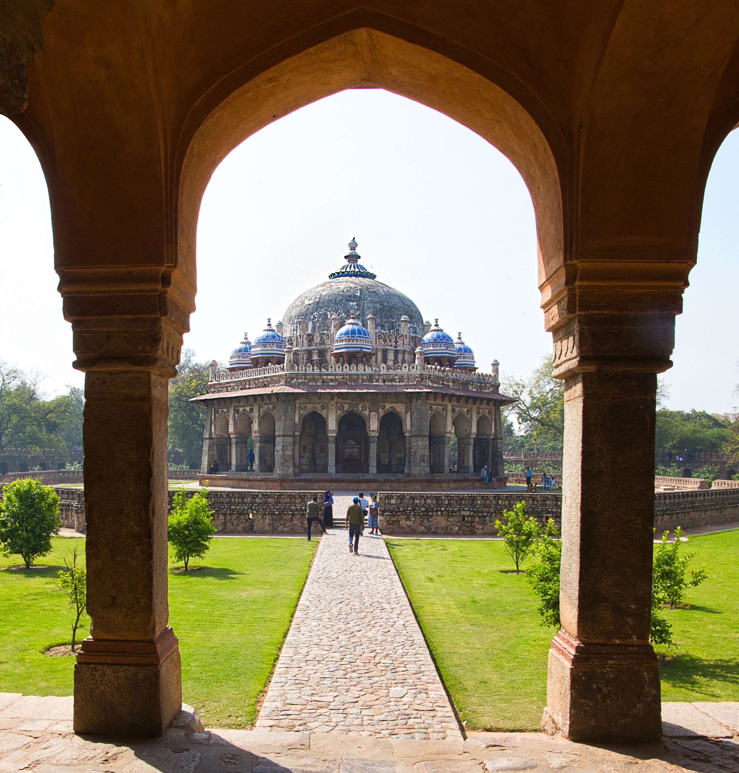 architectural column, building exterior, the past, sky, grass, building, 2K, daytime, temple, clear sky, isa khan tomb, day, gray, travel, india, tomb, Phone HD Wallpaper