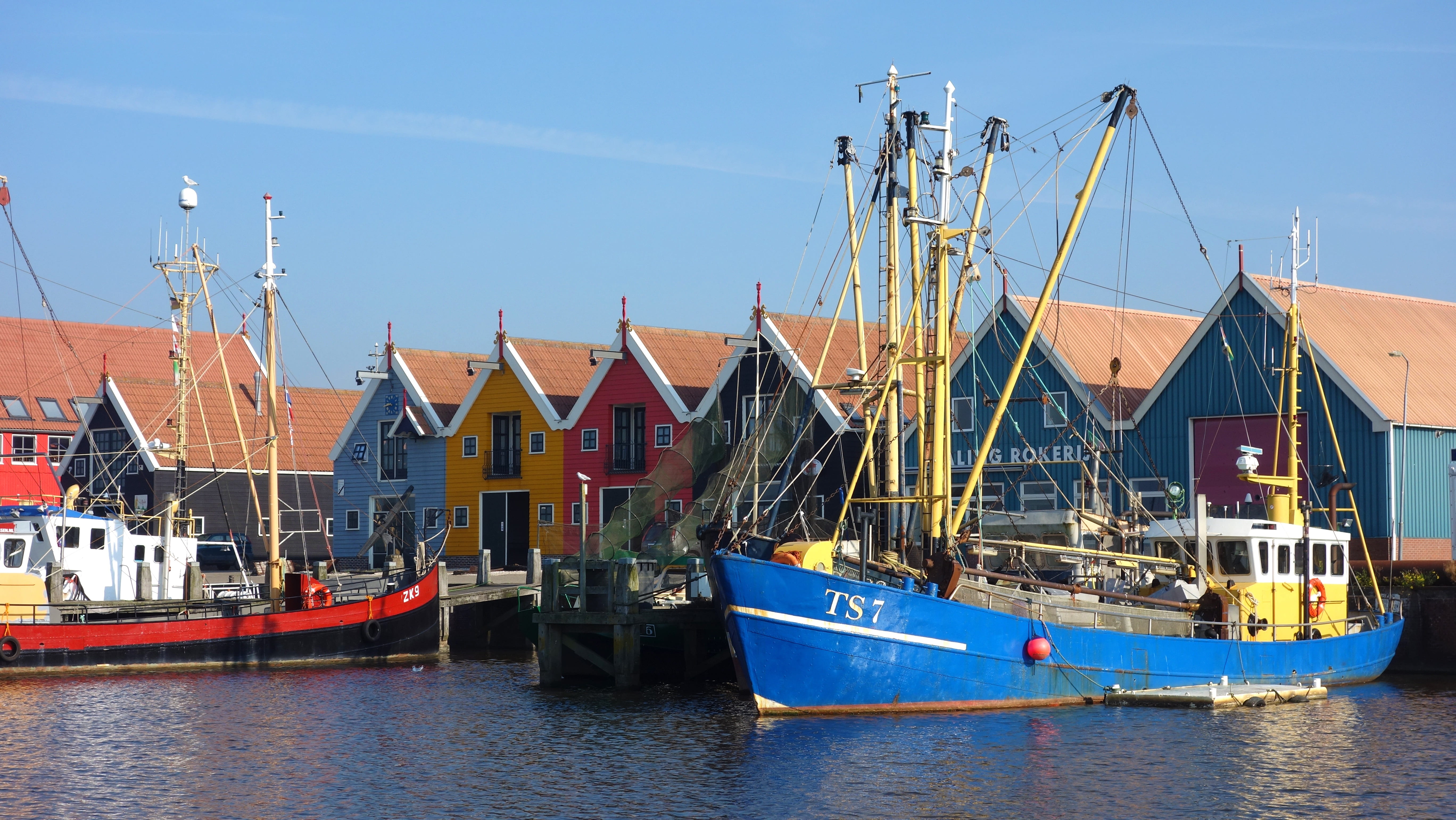mast, day, building exterior, nautical vessel, architecture, moored, yellow, multicolour, water, 5K, port, pole, coloured, nature, groningen, sailboat, HD Wallpaper