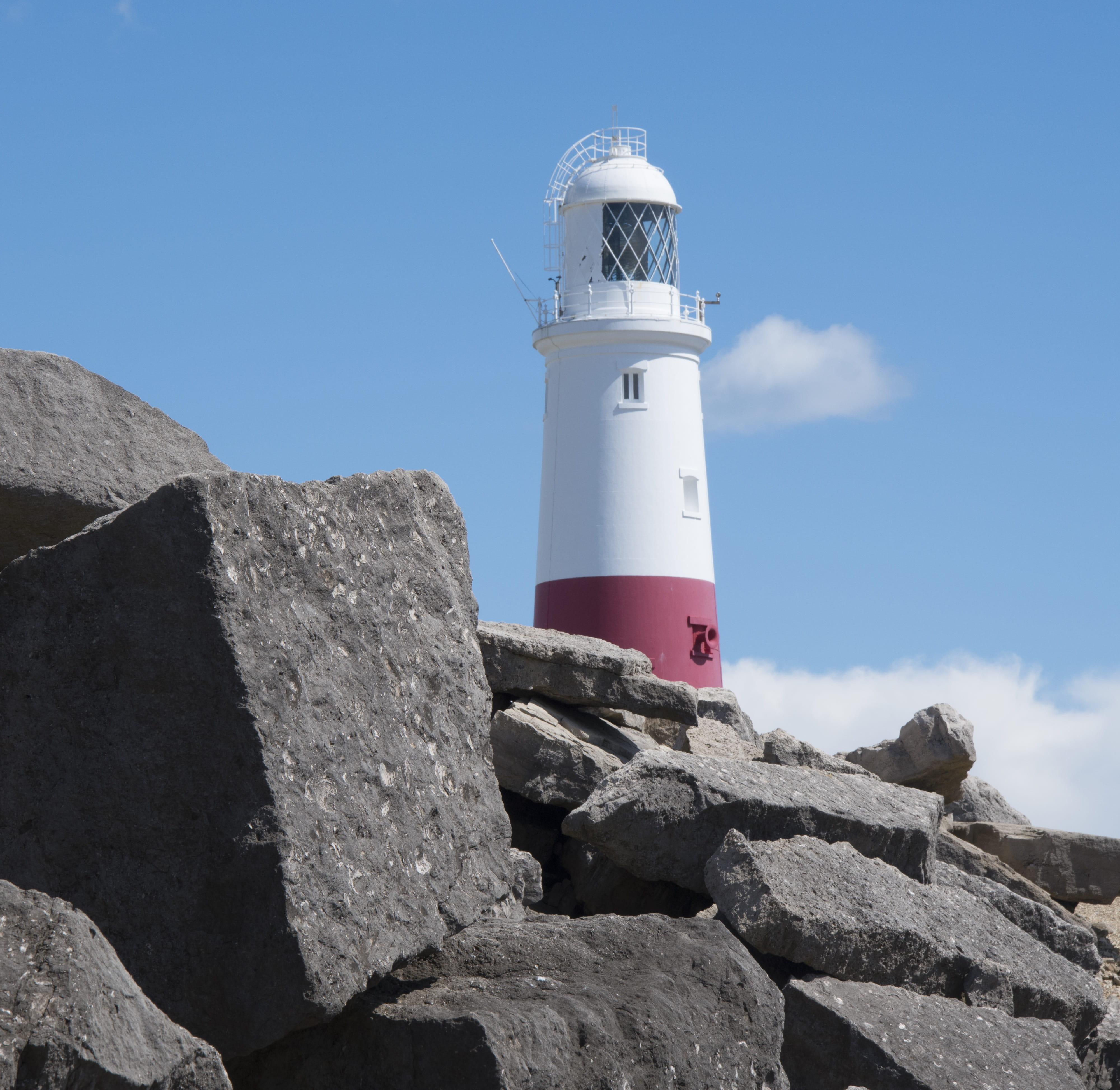 guidance, Bill, sunlight, no people, protection, Lighthouse, ocean, rocky, bill, england, Dorset, nature, outdoors, safety, chesil, architecture, seascape, HD Wallpaper