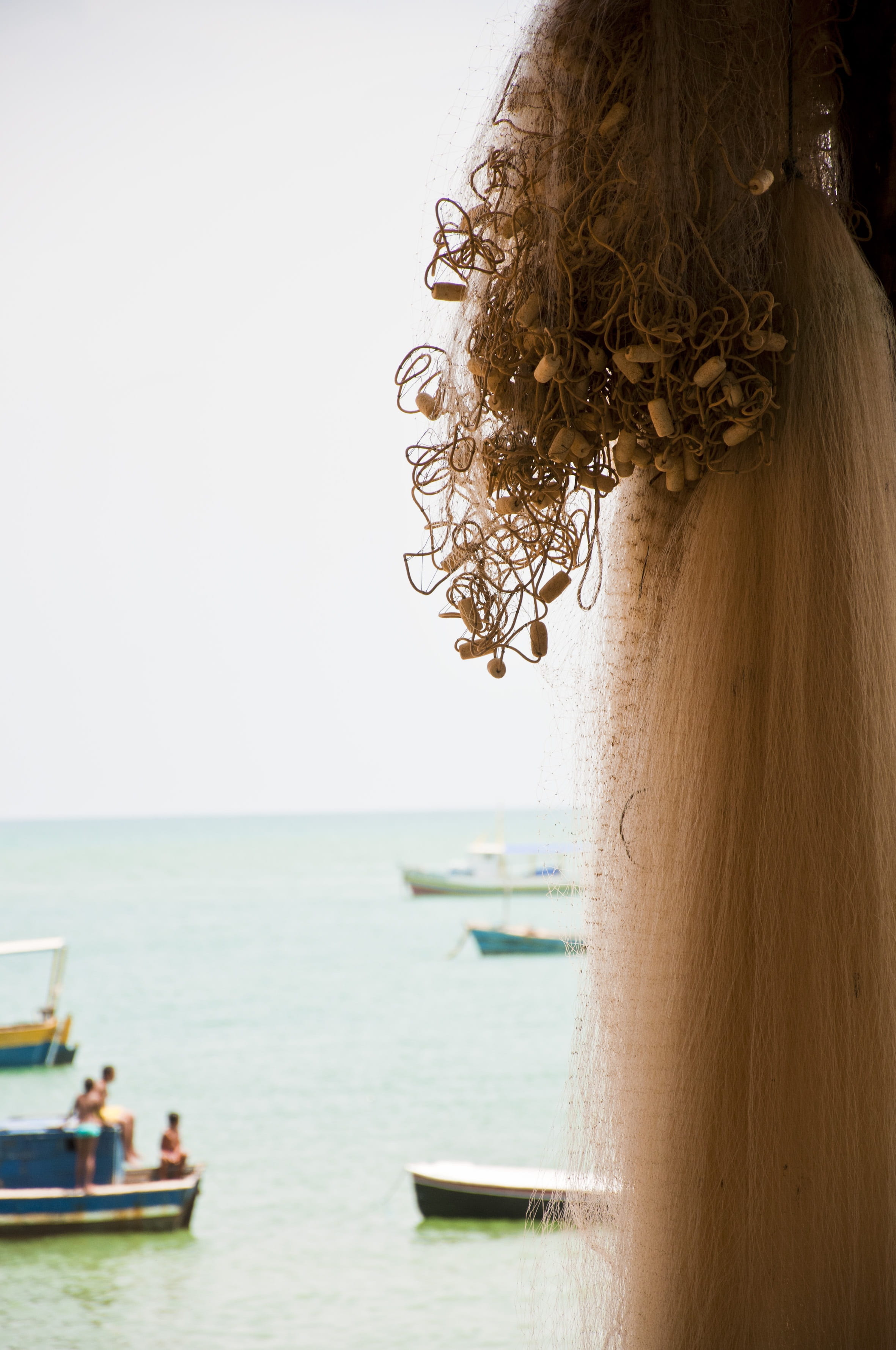sky, travel, brazil, human hair, strong, women, horizon over water, real people, litoral, hairstyle, mar, sand, beach, bahia, horizon, adult, nature, day, Phone HD Wallpaper