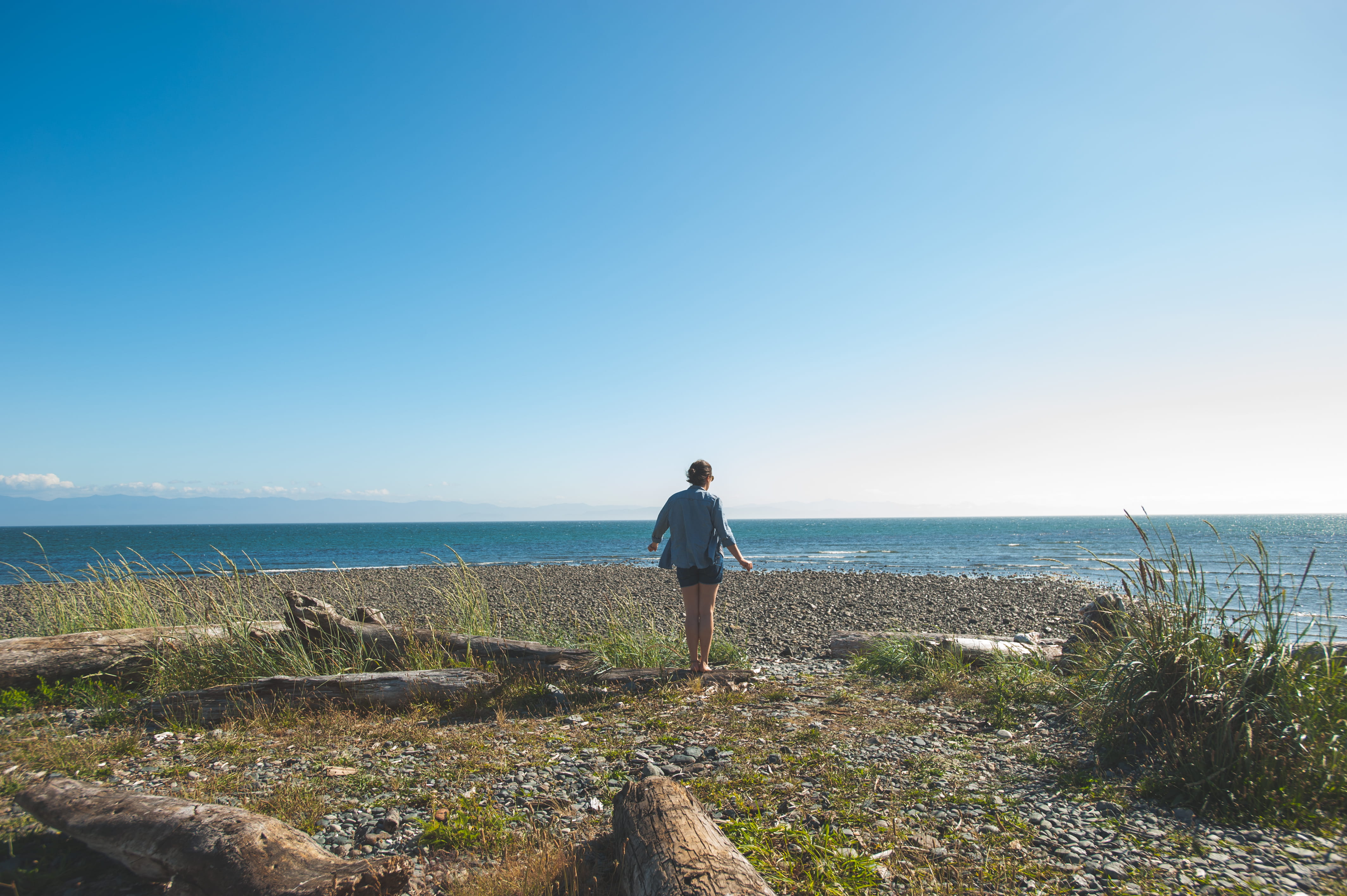 resilient, vancouver, camping, 4K, scenics - nature, island, ocean, canada, standing, nature, real people, looking at view, strong, water, leisure activity, HD Wallpaper