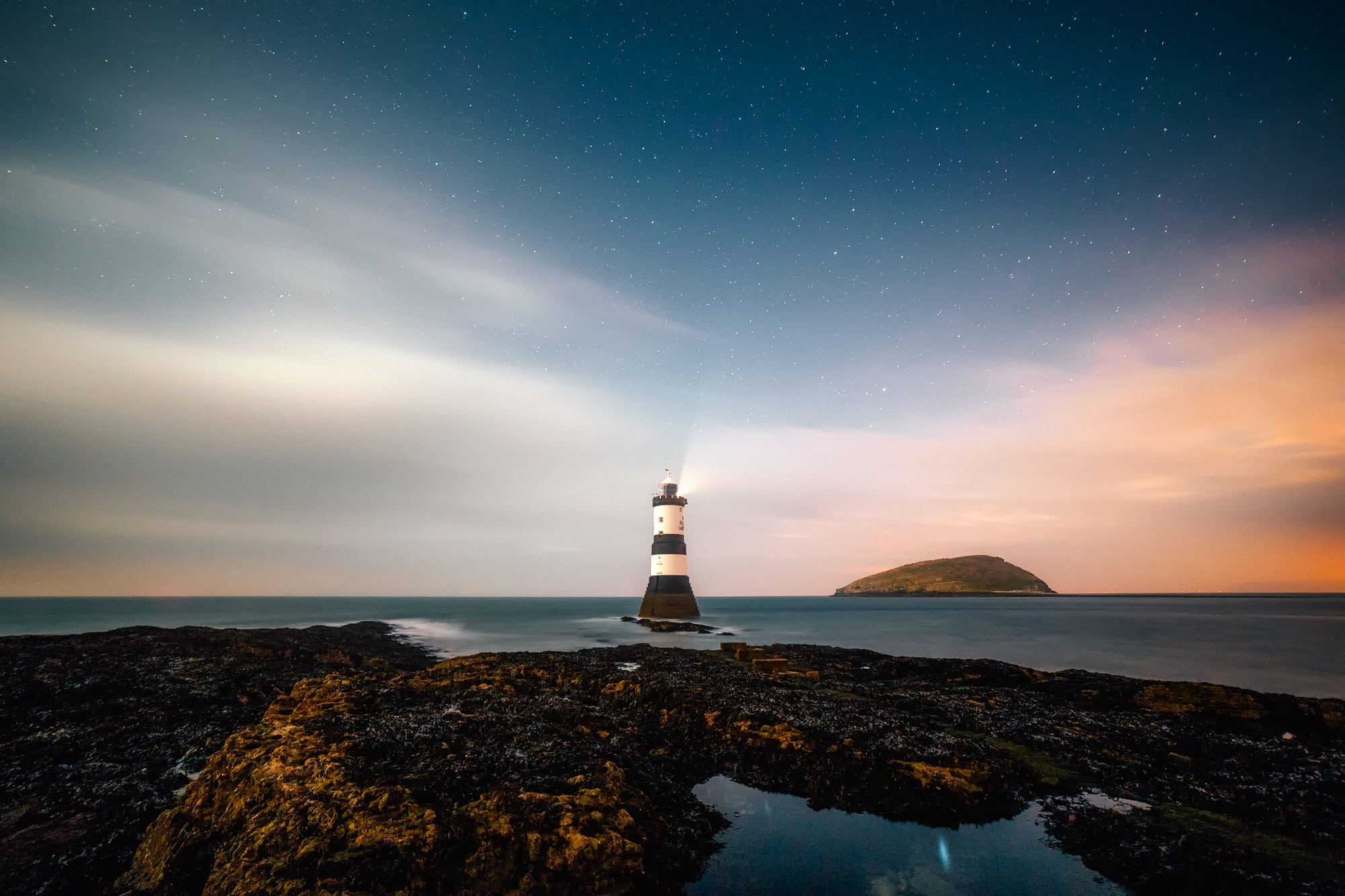 rocky, sky, communication, horizon over water, land, no people, beautiful, water, lighthouse, building, clouds, guidance, night, white, astronomy, ocean, HD Wallpaper