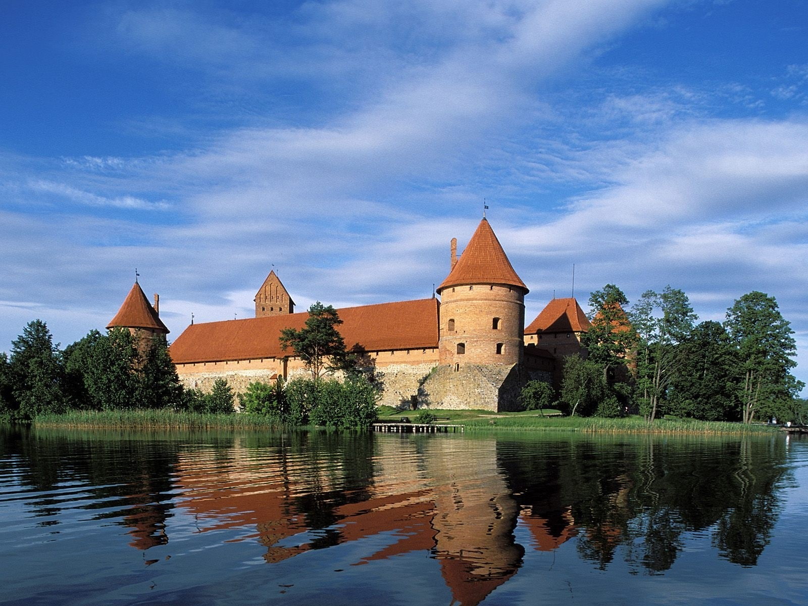cloud - sky, 720P, Lake, tree, building exterior, reflection, water, the past, architecture, history, no people, Lithuania, plant, travel, building, sky, HD Wallpaper