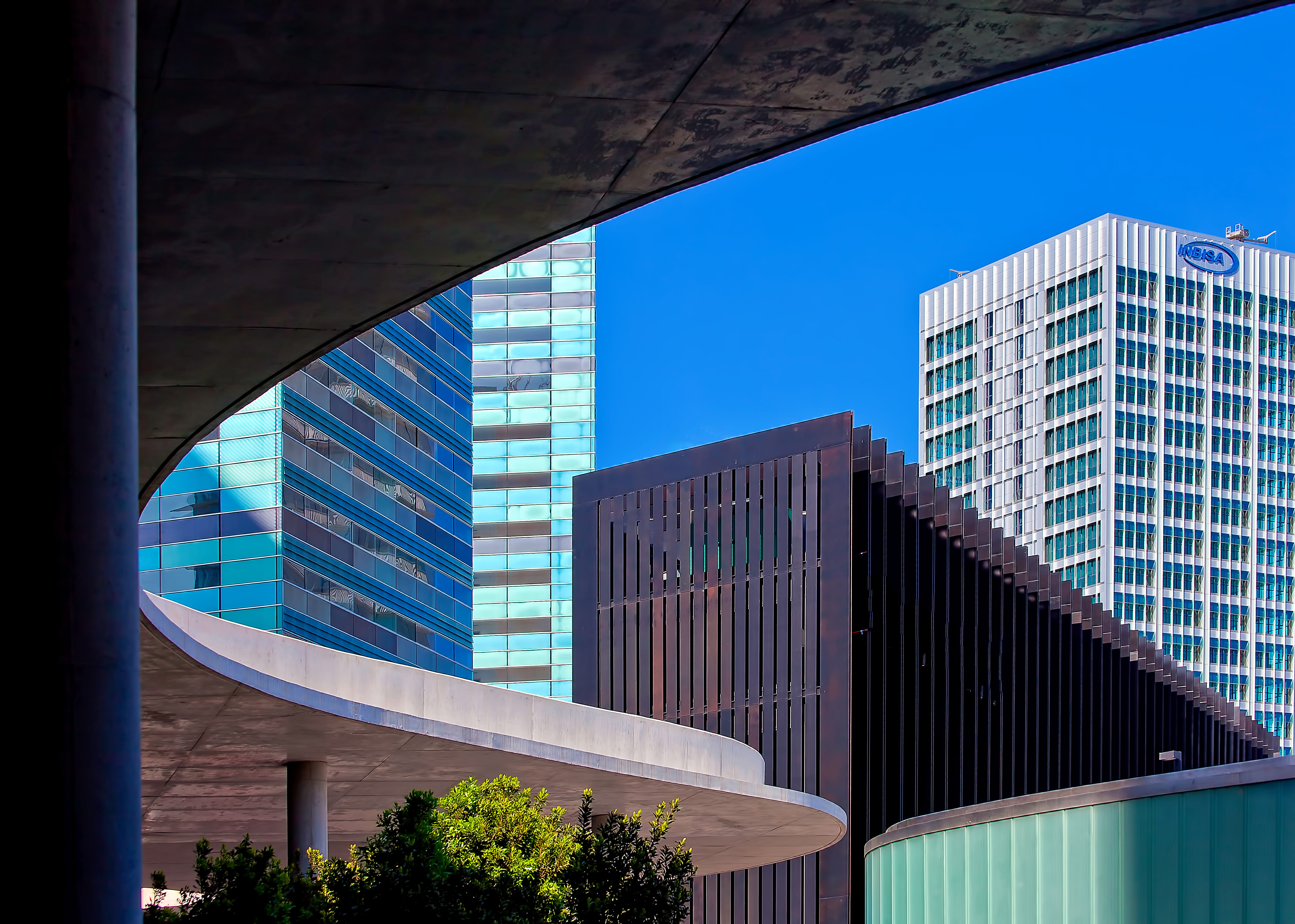 day, metal, galls, 5K, modern, blue, financial district, sky, reflection, concrete, steel, city, composition, clear sky, tree, architecture, no people, HD Wallpaper