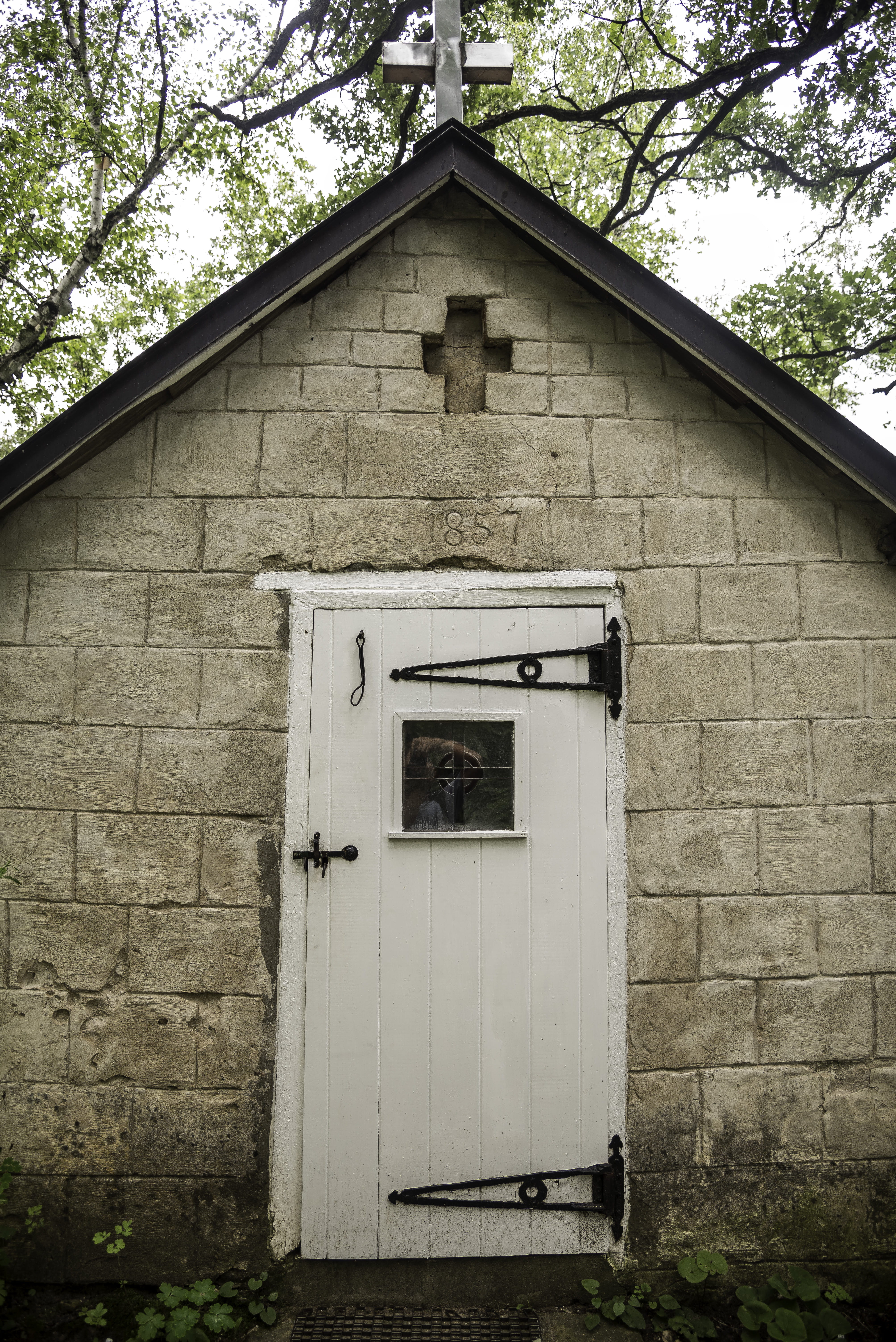 entrance, architecture, house, old, outdoors, building Exterior, wall - building feature, St. Marys Chapel, wall, indian lake county park, religion, wood - Material, Phone HD Wallpaper