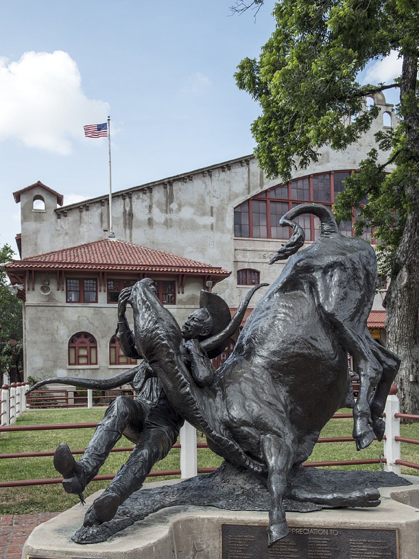 west, day, fort worth, no people, 1080P, rodeo, usa, the past, culture, stockyards, male likeness, cloud - sky, outdoors, craft, built structure, building exterior, Phone HD Wallpaper