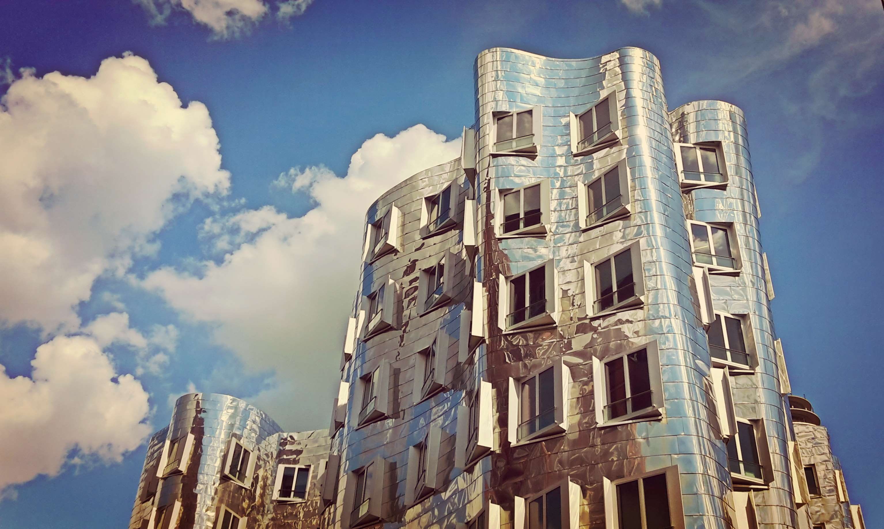 dsseldorf, building, the past, structures, nature, germany, rhine, facade, twisted buildin, tower, media harbour, gehry, building exterior, 2K, outdoors, HD Wallpaper