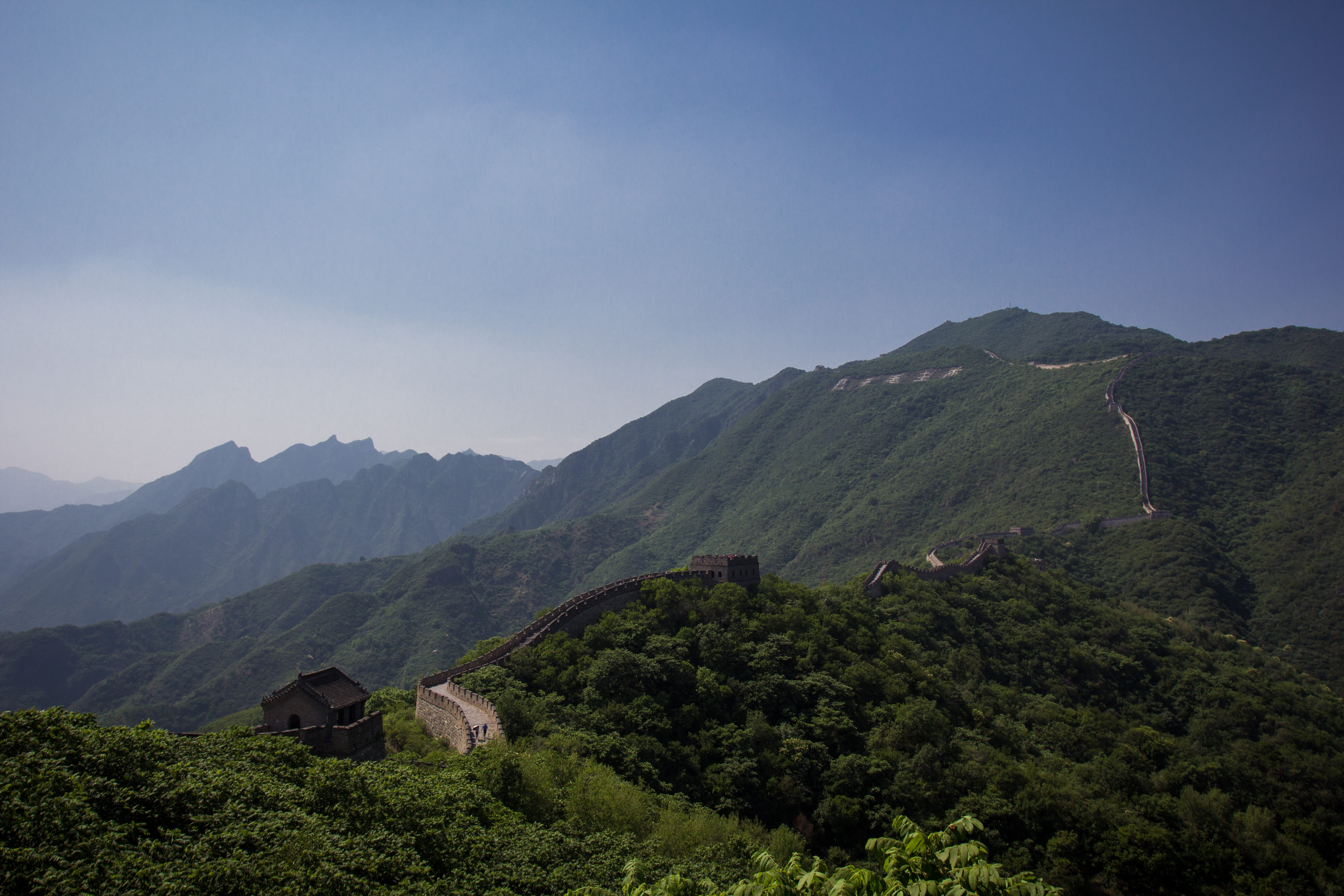 travel, historic, building, idyllic, no people, growth, landmark, green color, culture, 5K, sky, construction, asia, mountain range, old, wall, copy space, HD Wallpaper