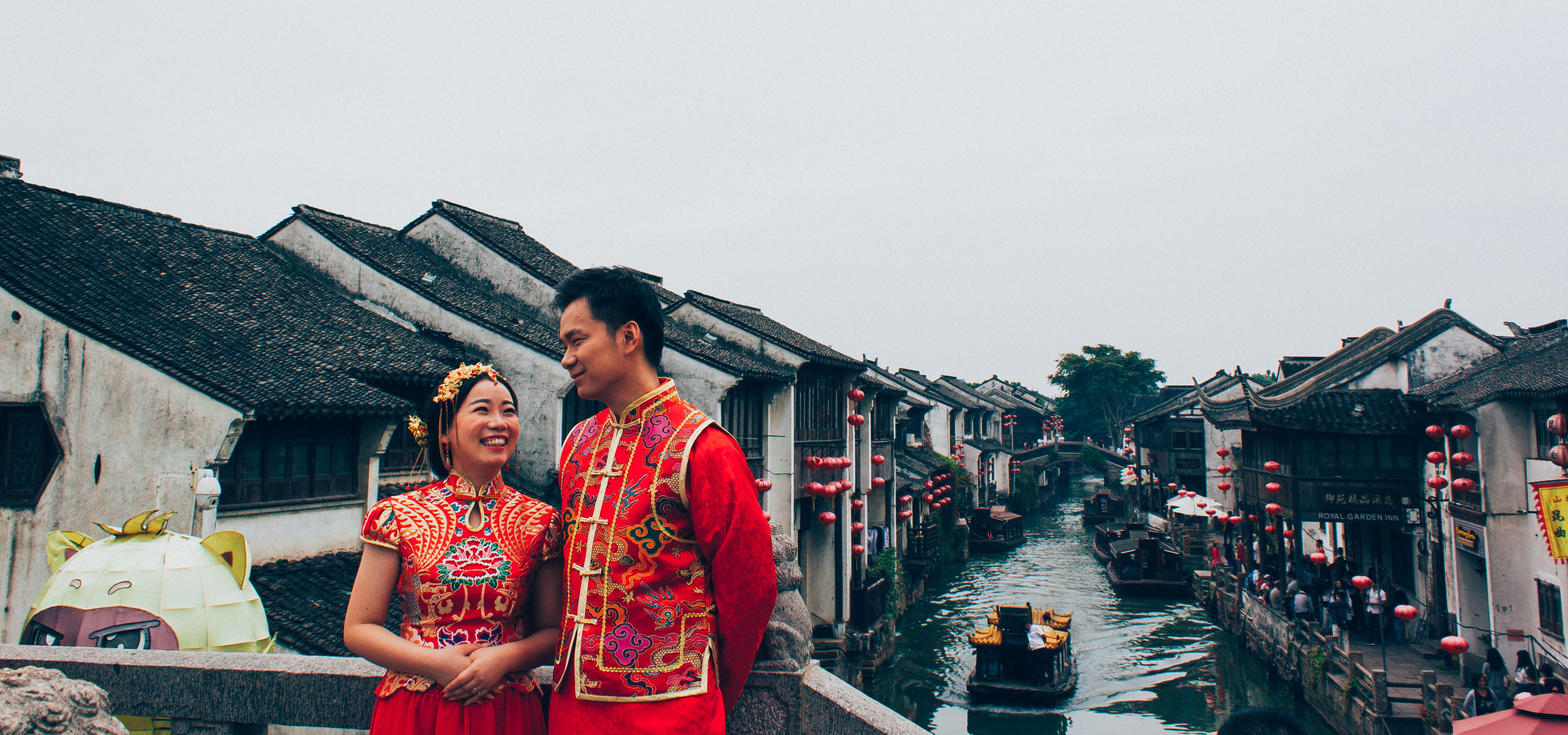 people, two people, adult, young men, men, china, suzhou, positive emotion, built structure, building, chinese, building exterior, women, tradition, emotion, HD Wallpaper
