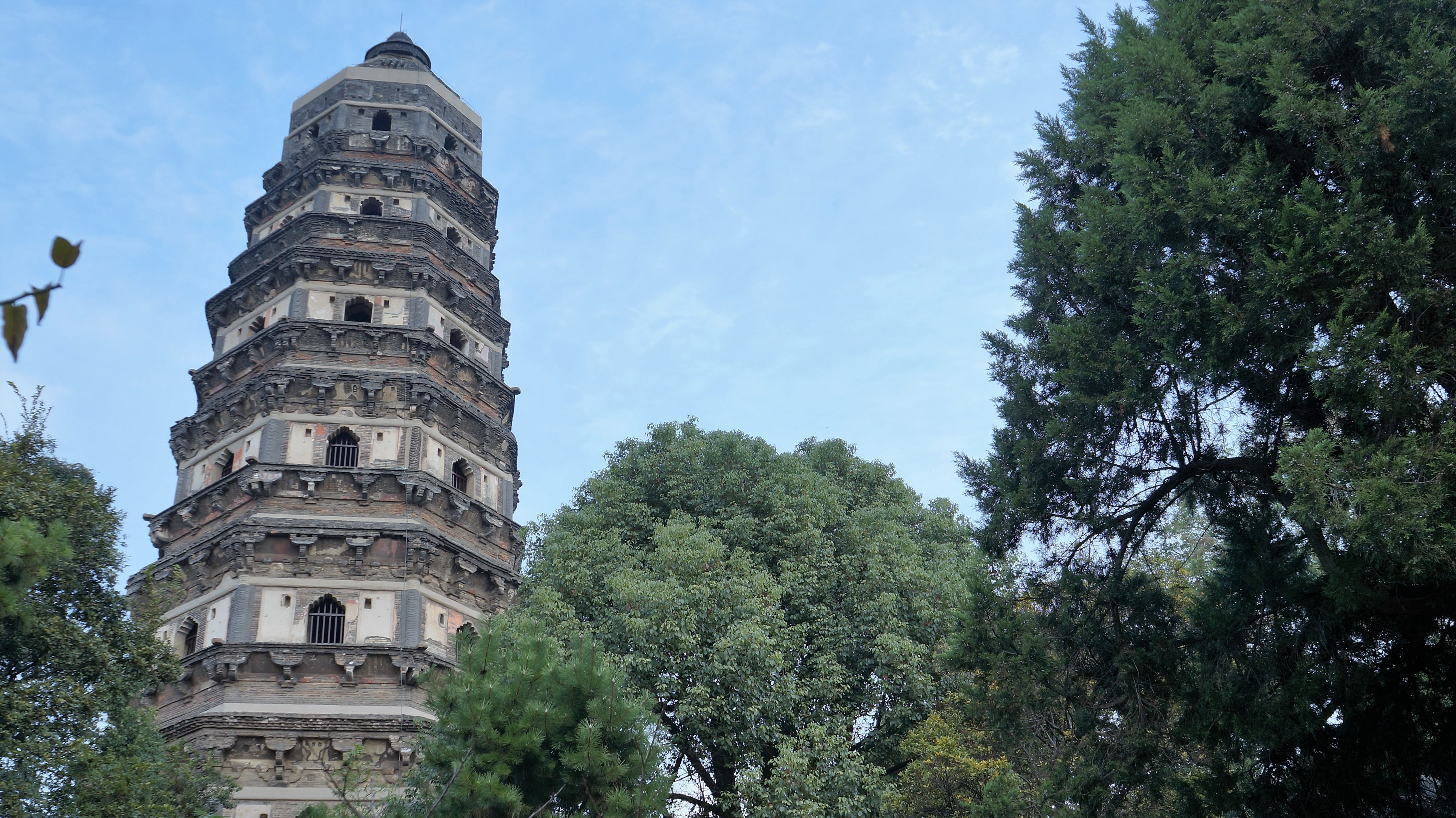 old, gray, 4K, concrete, tree, history, building exterior, outdoors, day, low angle view, suzhou, architecture, built structure, sky, building, tall - high, HD Wallpaper