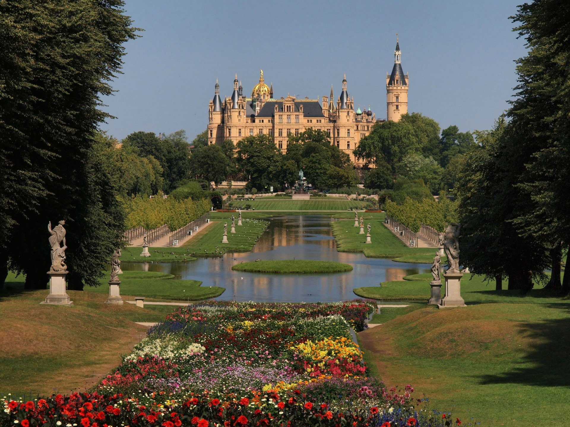 Germany, Park, Castle, Schwerin Palace, Statue, 1080P, Architecture, Flower, Palaces, HD Wallpaper