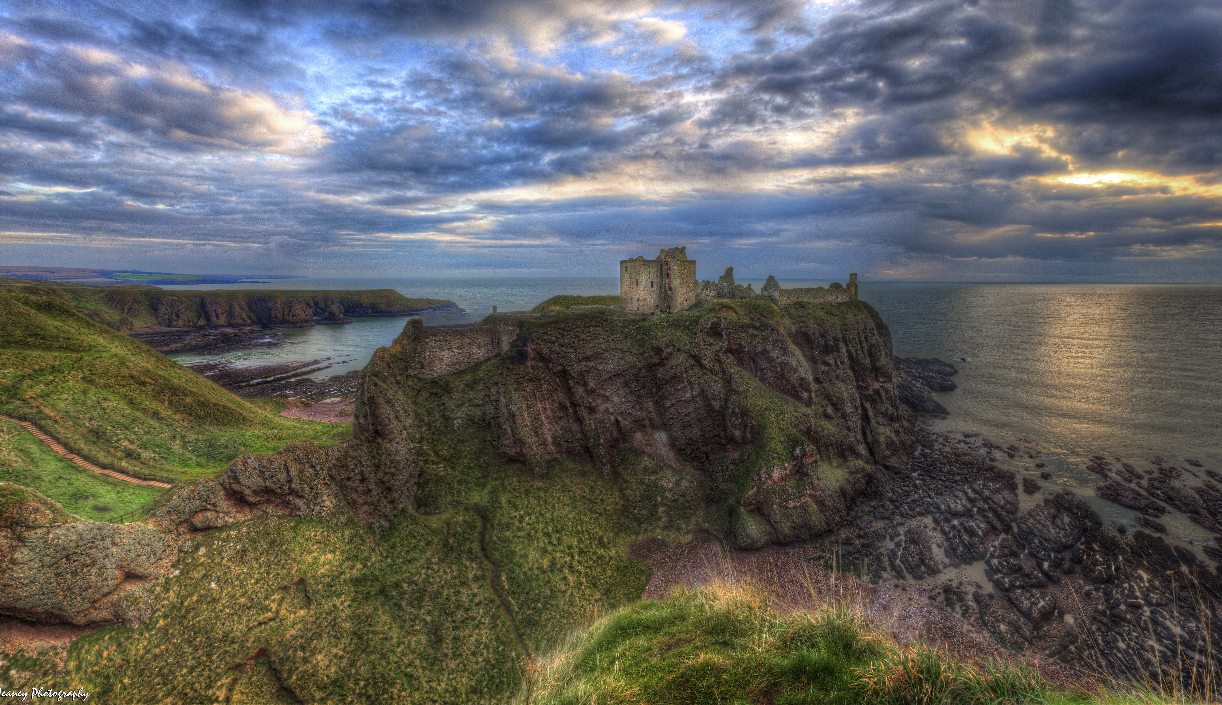 idyllic, Scotland, scenics - nature, no people, 5K, rock, castle, horizon, tranquil scene, sea, water, beauty in nature, cloud - sky, beach, plant, outdoors, HD Wallpaper