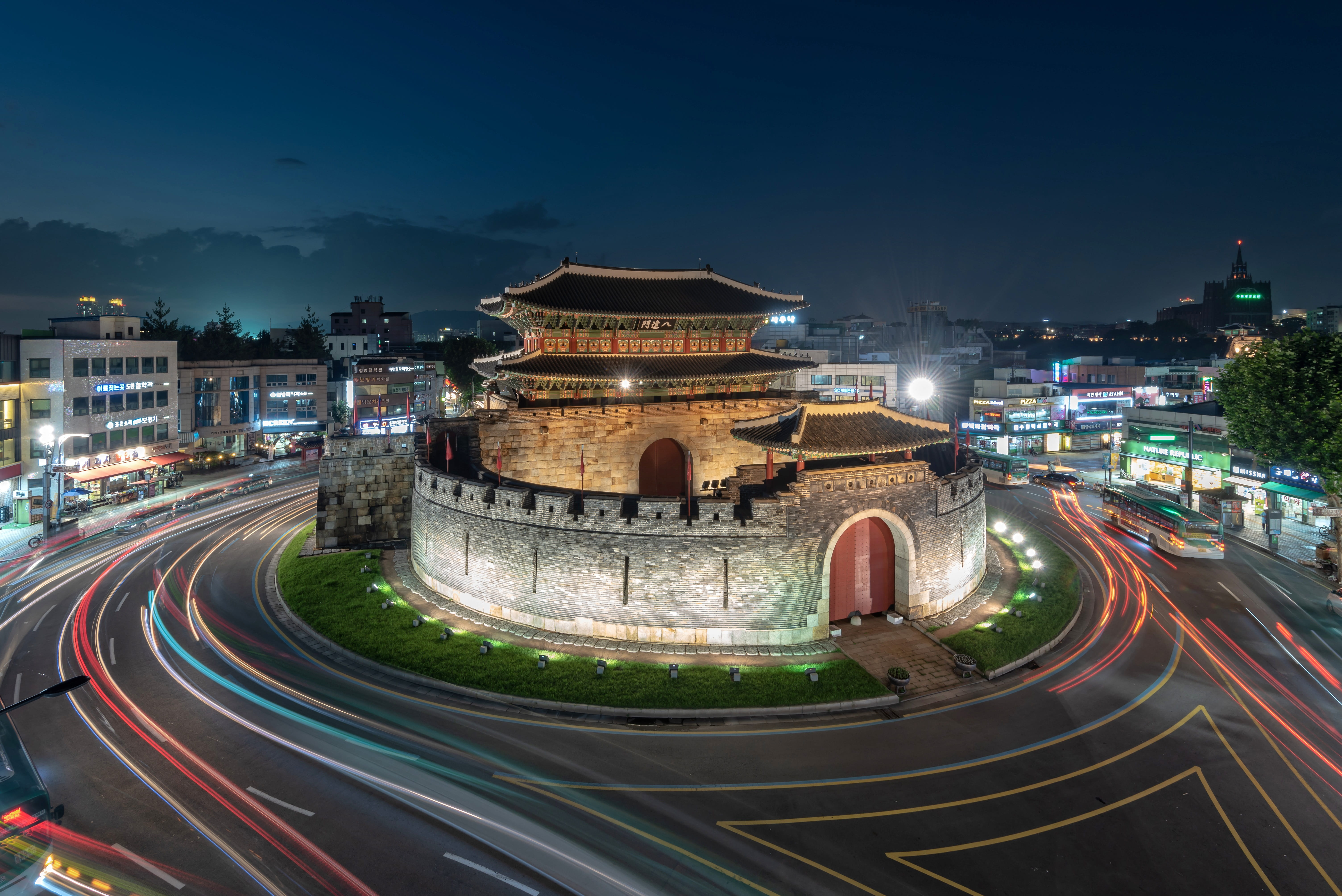 korea, speed, sky, asia, architecture, city life, unesco, night, street, tour, built structure, 5K, palace, long exposure, blurred motion, light trail, HD Wallpaper