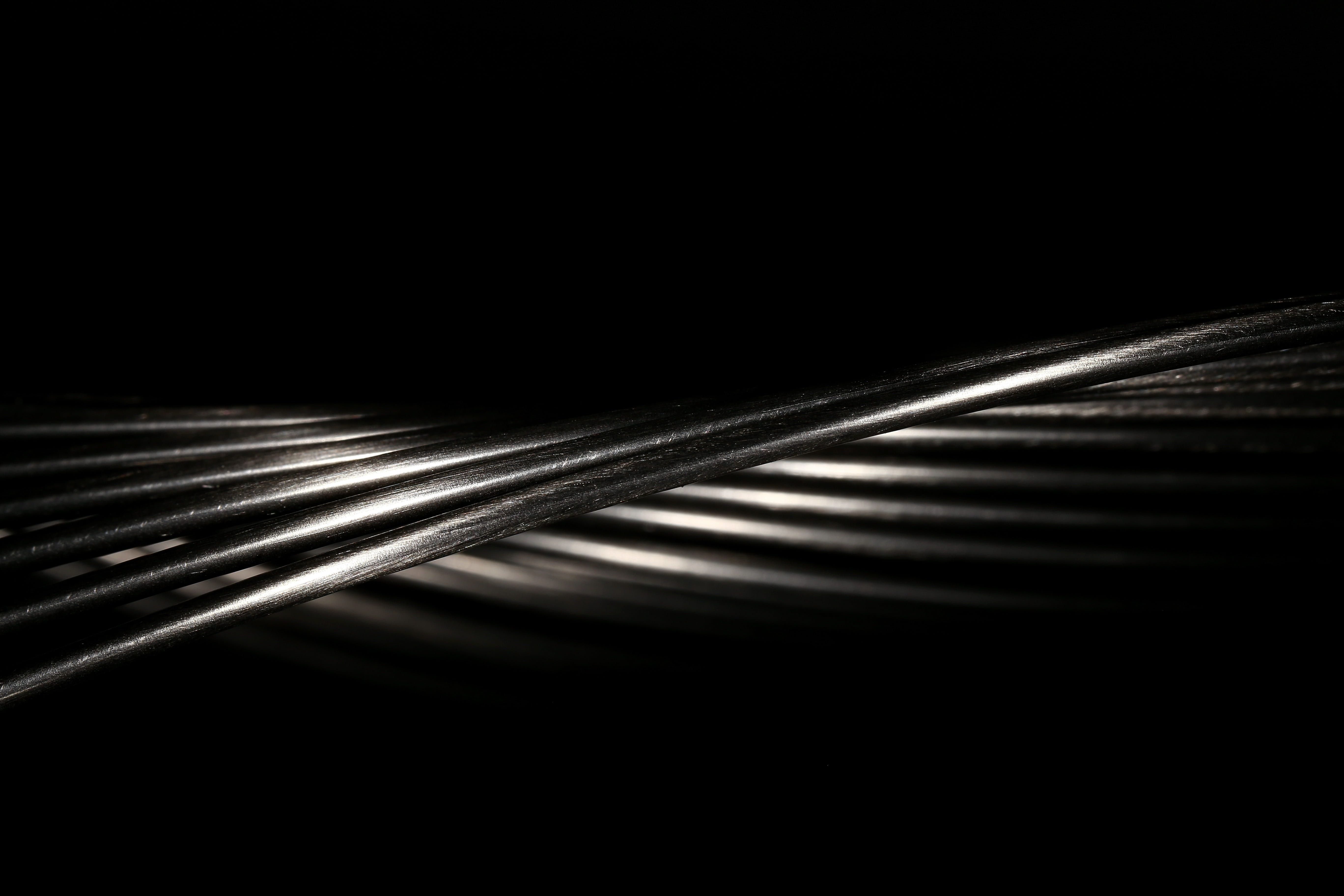 decoration, wire, chrome, flooring, textured, selective focus, full frame, spiral, high angle view, nature, indoors, arts culture and entertainment, alloy, HD Wallpaper
