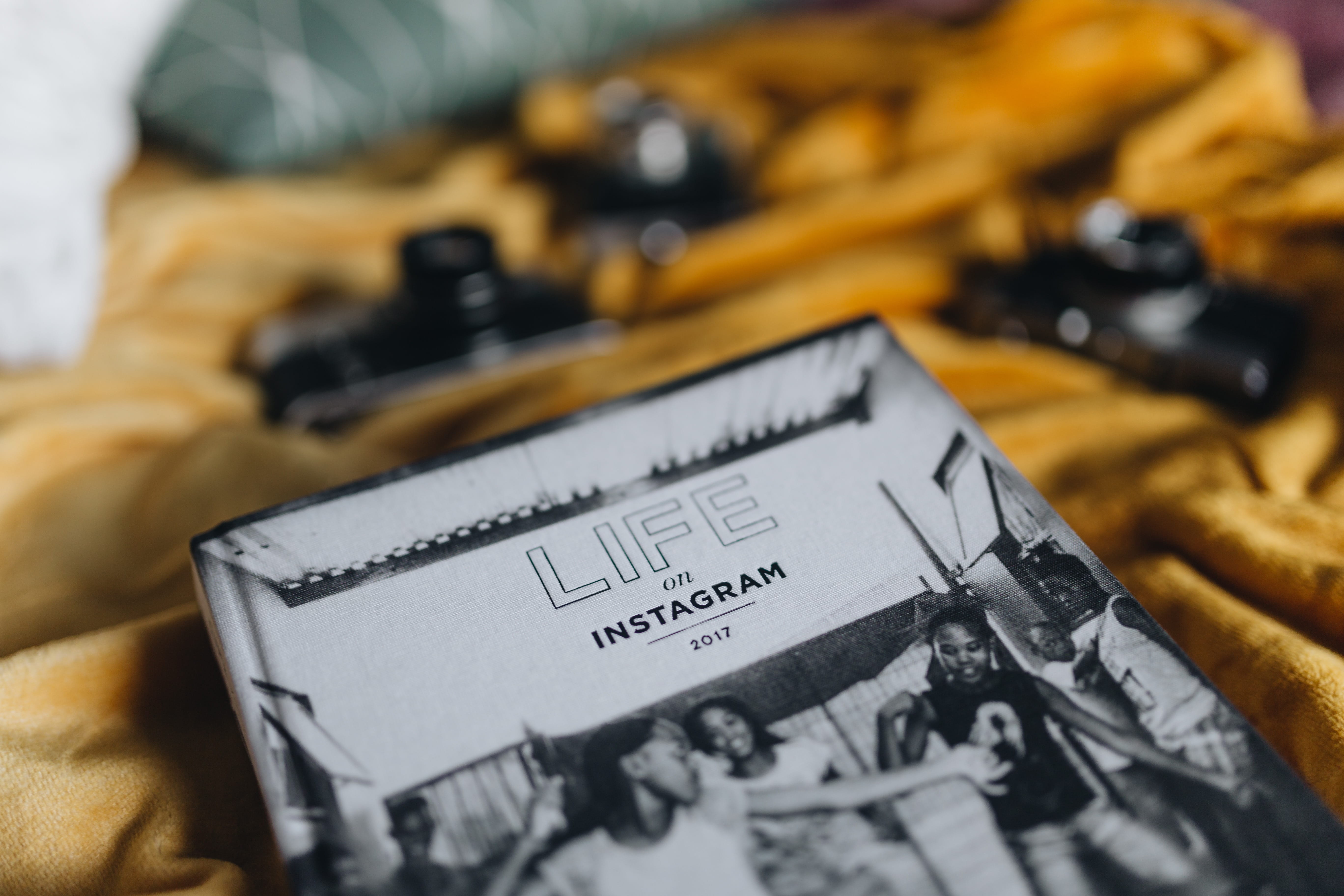 business, vintage, paper, group of objects, still life, social media, wealth, instagram, studio shot, 5K, old, 2017, finance, table, cameras, camera, text, HD Wallpaper
