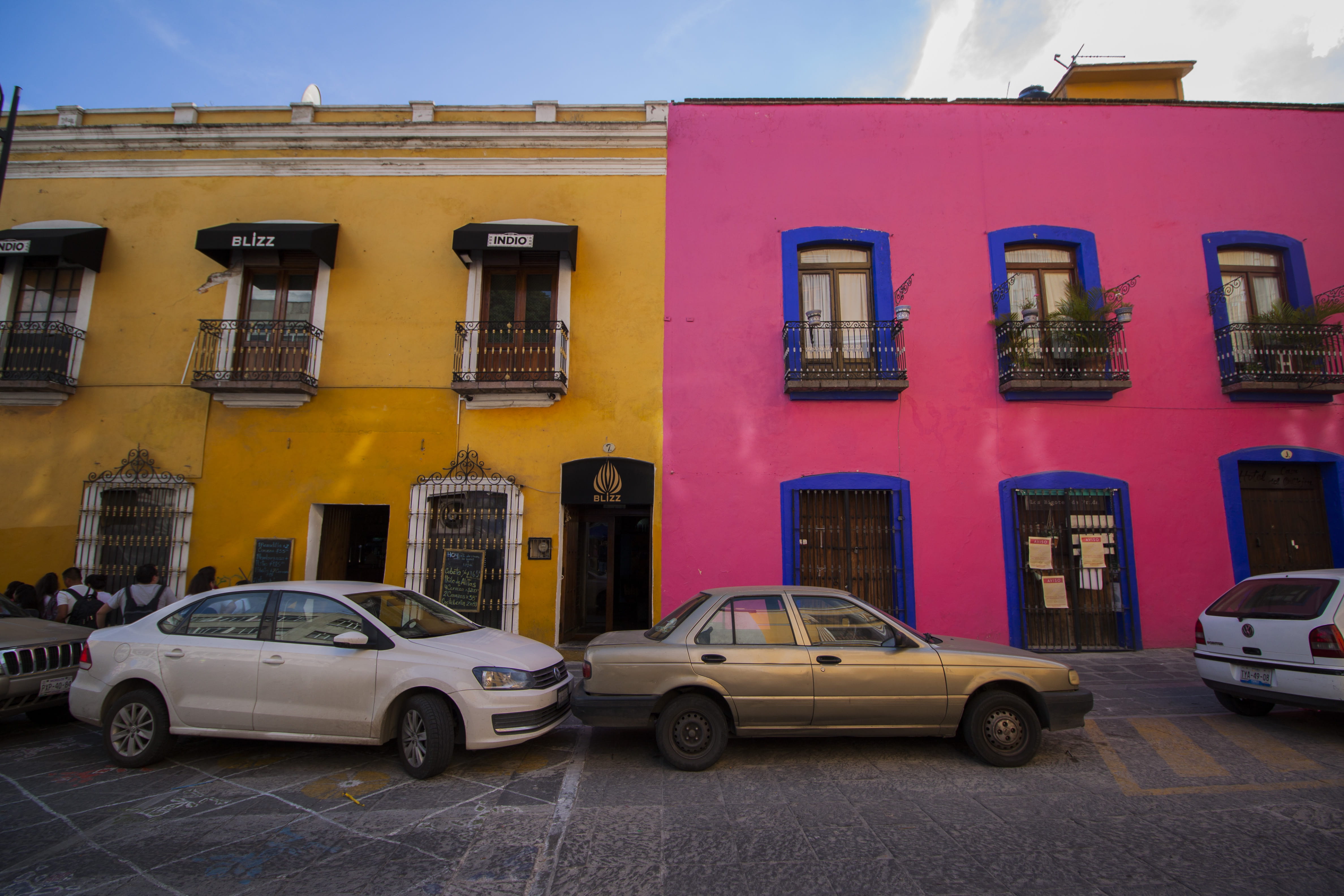 houses, street, puebla, city, building exterior, road, motor vehicle, building, color, window, travel, parking, outdoors, land vehicle, architecture, built structure, HD Wallpaper