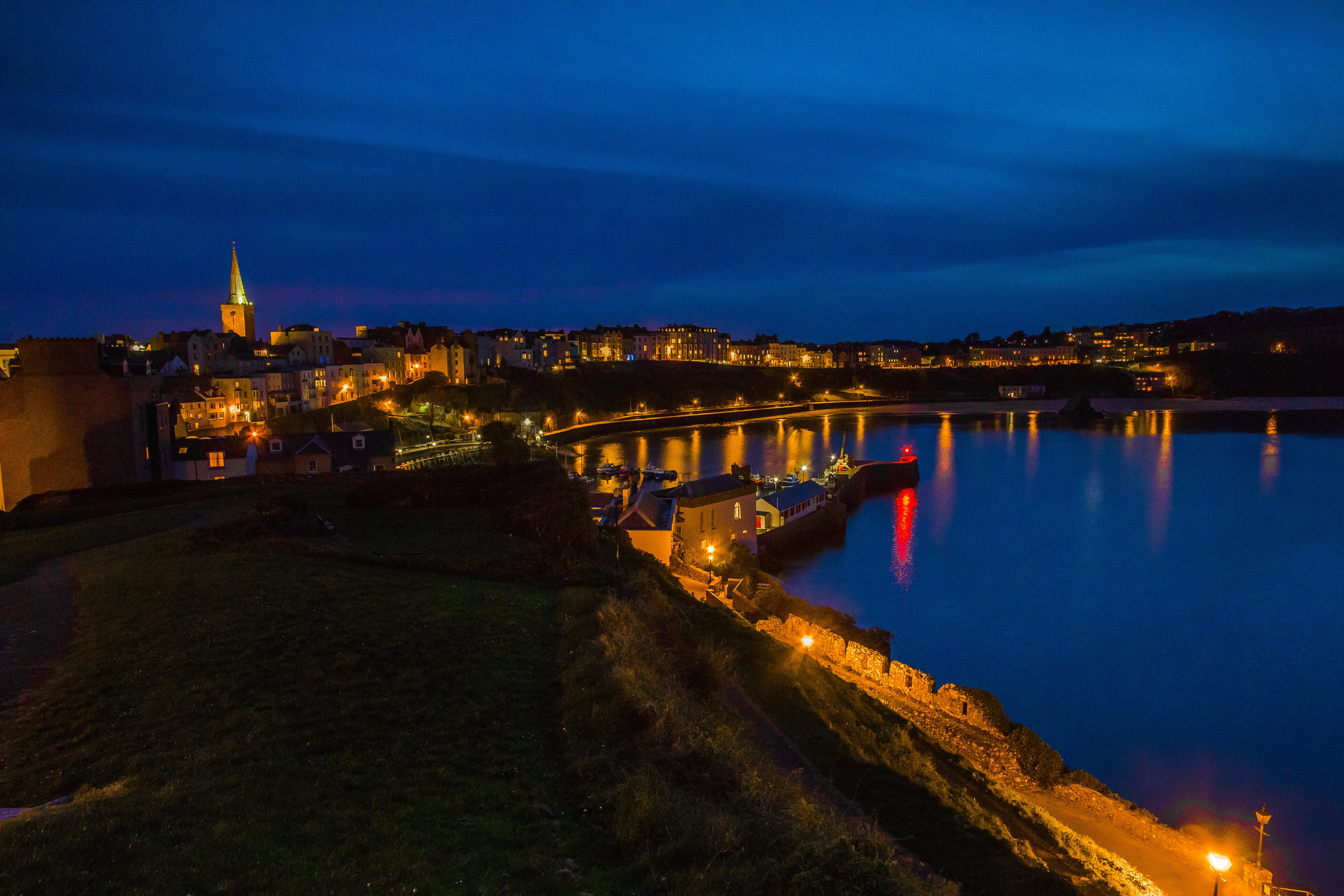 travel destinations, bridge, connection, canal, dusk, town, night, wales, building exterior, 5K, europe, nature, building, no people, bay, sunset, in the evening, HD Wallpaper