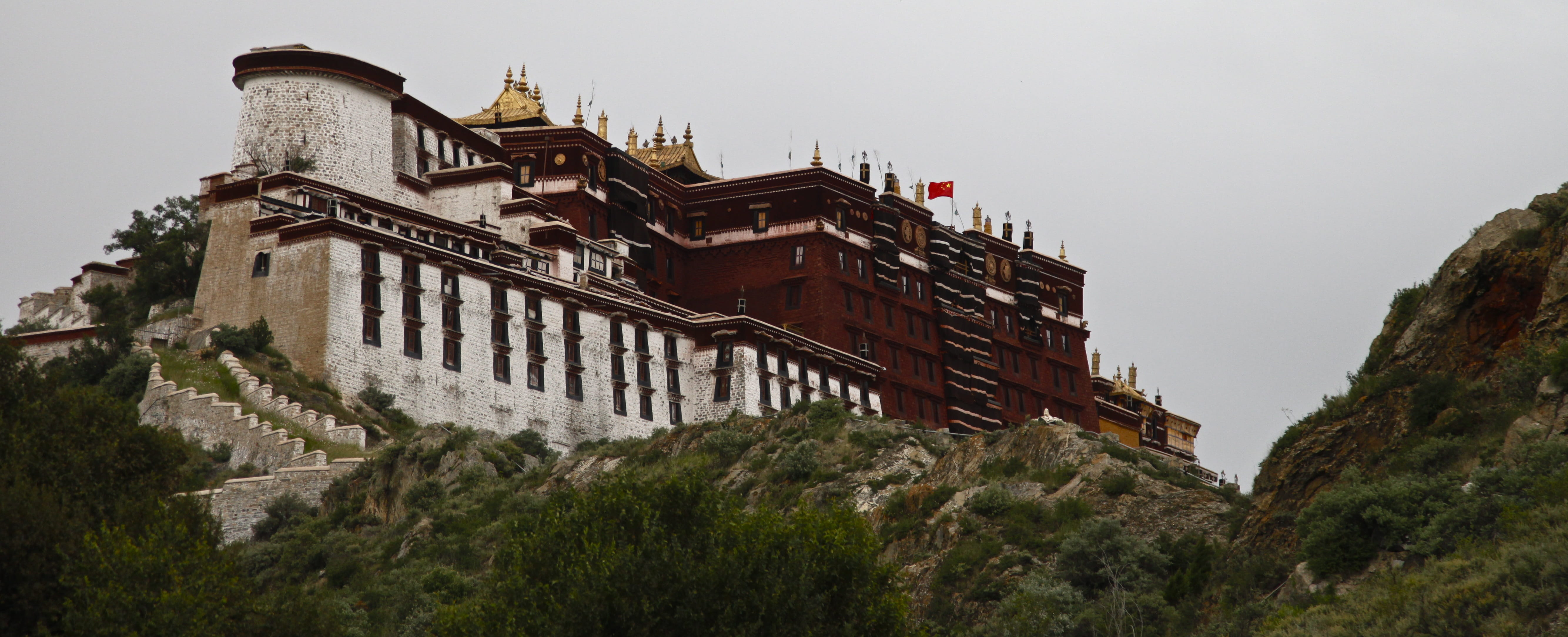 land, architecture, flag, sky, built structure, Potala Palace, the past, Tibet, tourism, outdoors, building, environment, travel destinations, building exterior, HD Wallpaper