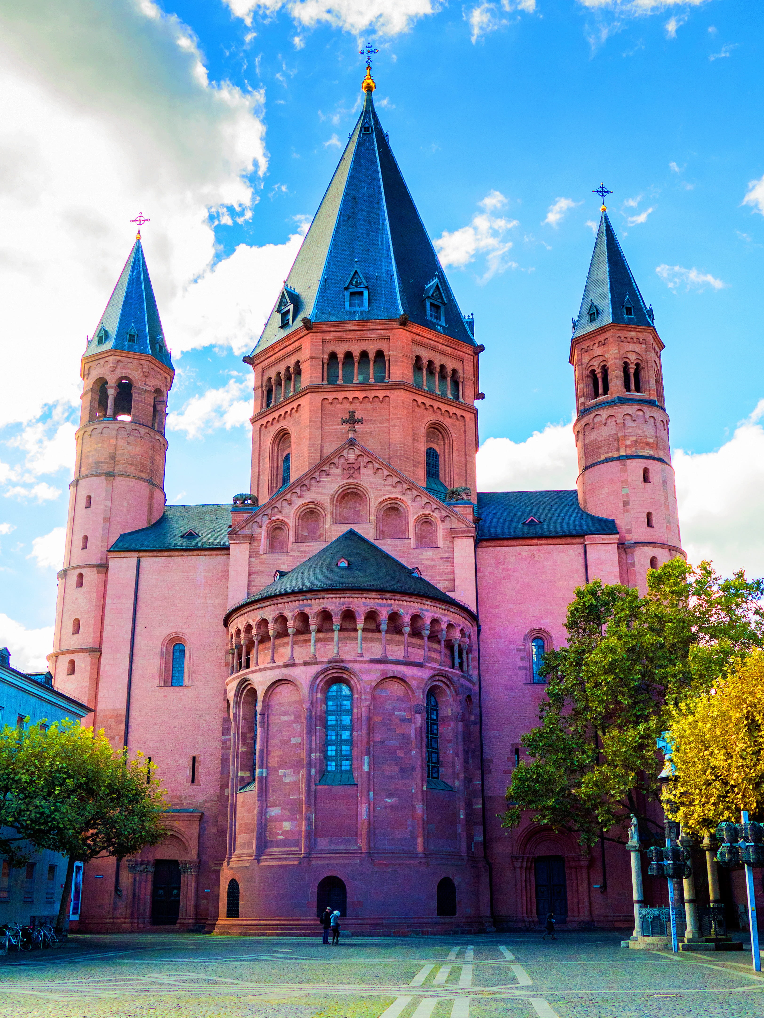 4K, mainz cathedral, monument, famous, day, plant, spire, gothic, places of interest, cathedral, belief, landmark, building exterior, tower, historic, Phone HD Wallpaper