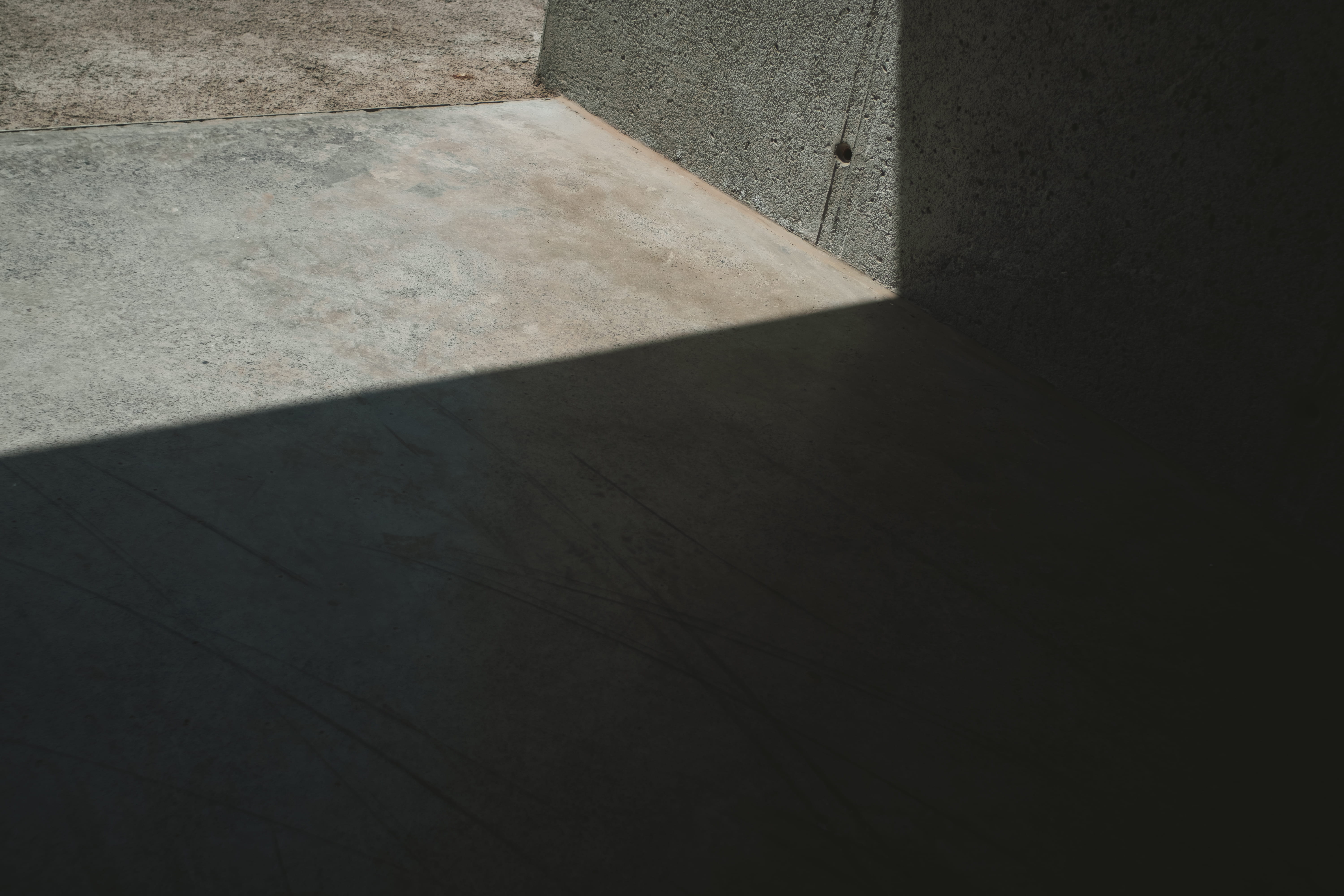 edge, spain, lines, sunlight, no people, footpath, 28mm, composition, day, architecture, built structure, wall, abstract, borders, summer, design, shadow, HD Wallpaper
