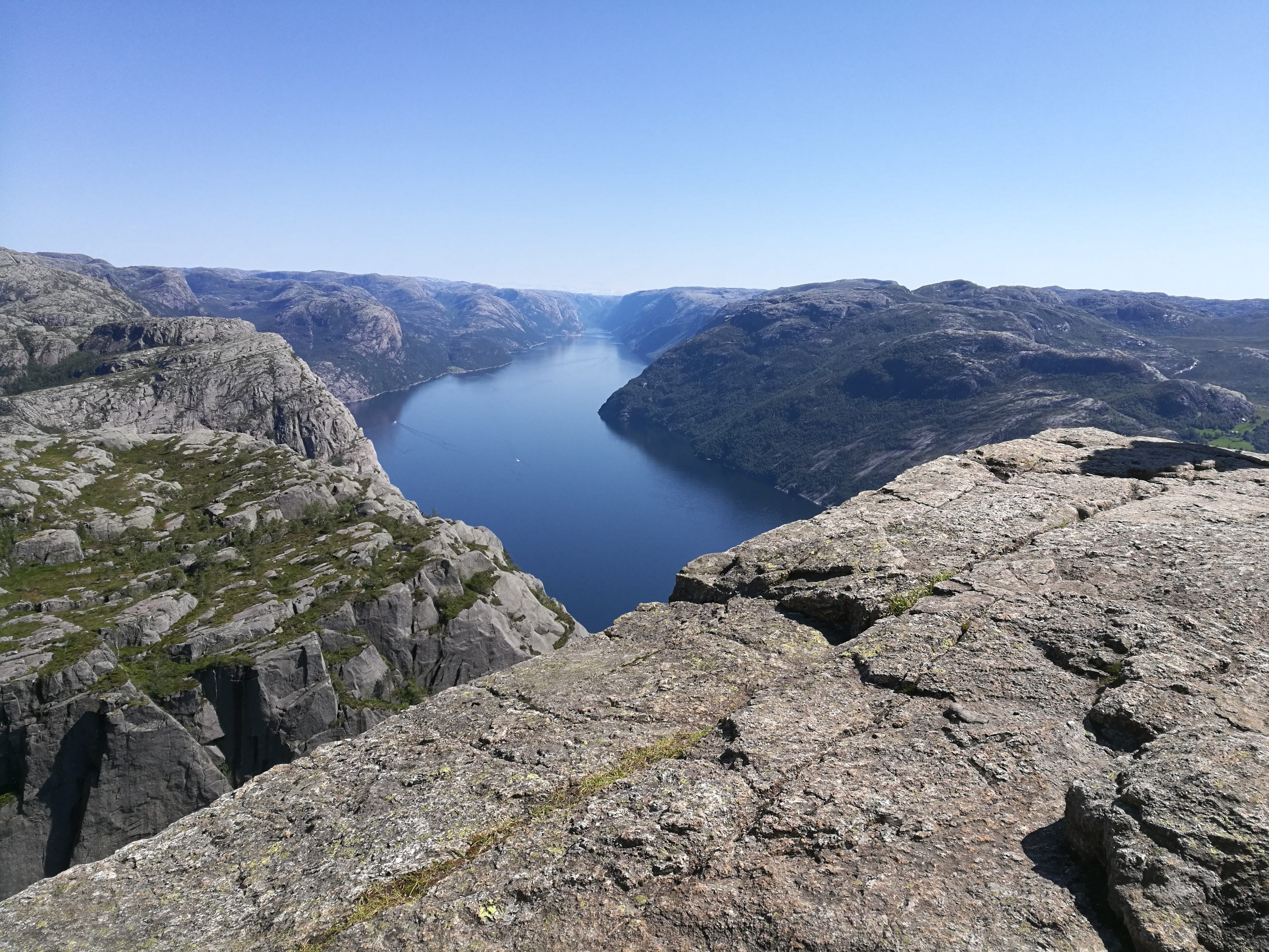 mountain range, lake, beauty in nature, rock, tranquil scene, rock - object, 4K, hike, non-urban scene, landscape, dangerous, high angle view, clear sky, HD Wallpaper