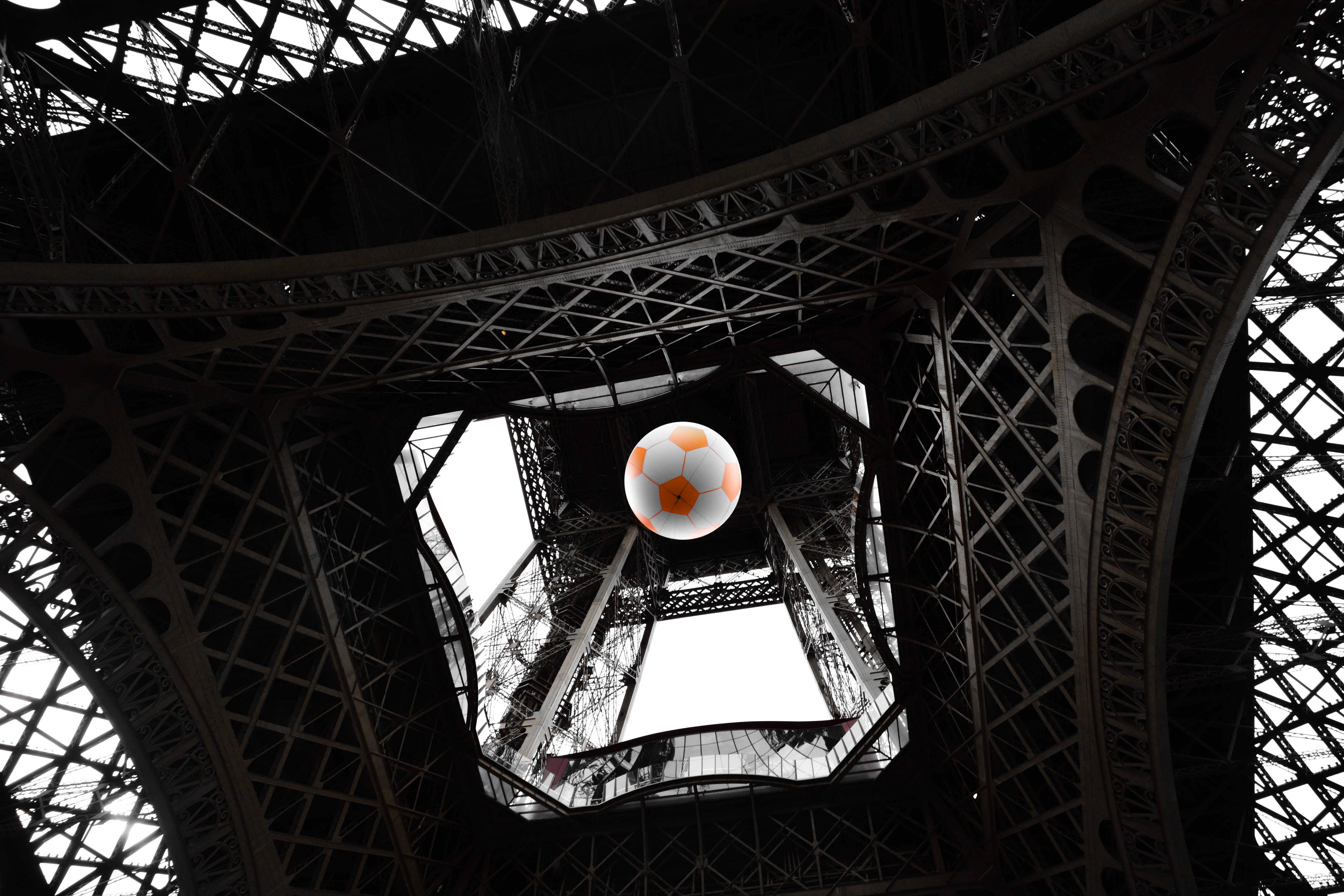 france, ceiling, indoors, building, eiffel tower, arquitectura, steal structural, architectural feature, directly below, tourism, metal, 5K, religion, HD Wallpaper