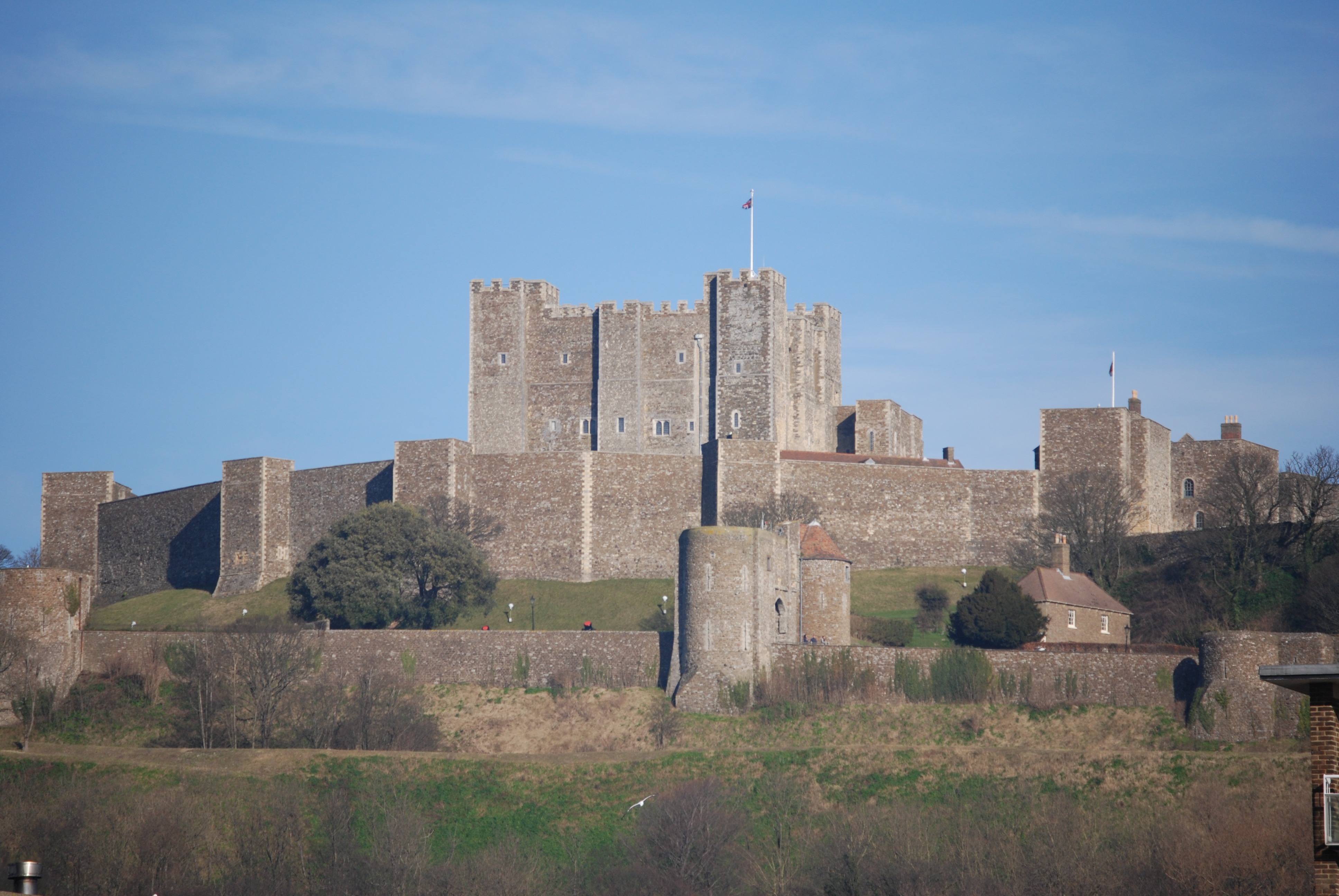 outdoors, landmark, history, day, fort, ancient civilization, design, 4K, structure, fortress, castle, travel destinations, historic, plant, old, travel, HD Wallpaper
