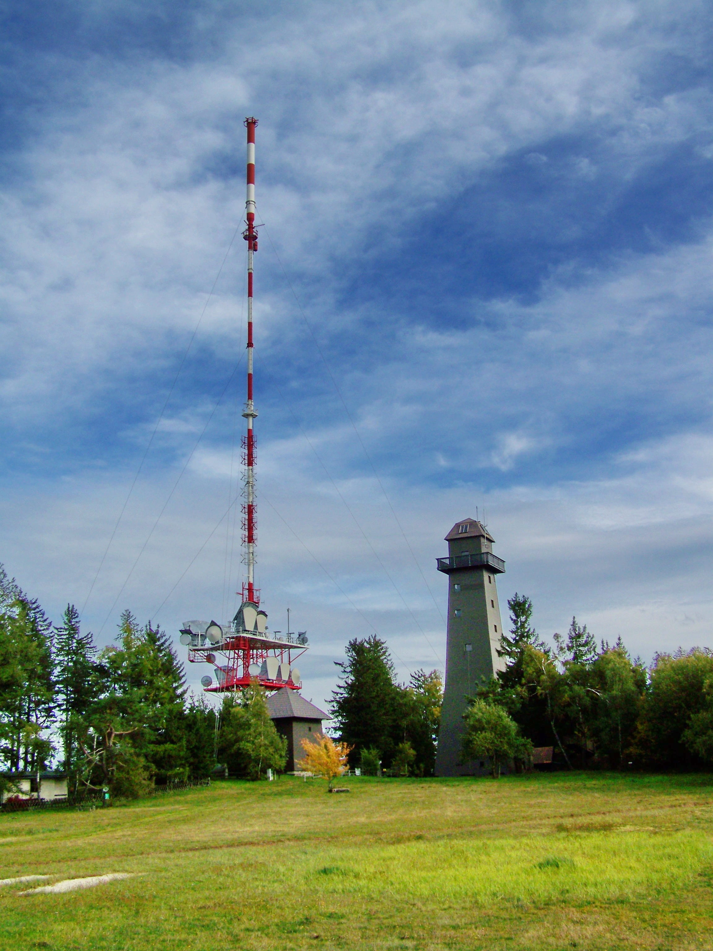 global communications, fuel and power generation, field, industry, lookout tower, grass, built structure, architecture, outdoors, no people, plant, 2K, Phone HD Wallpaper
