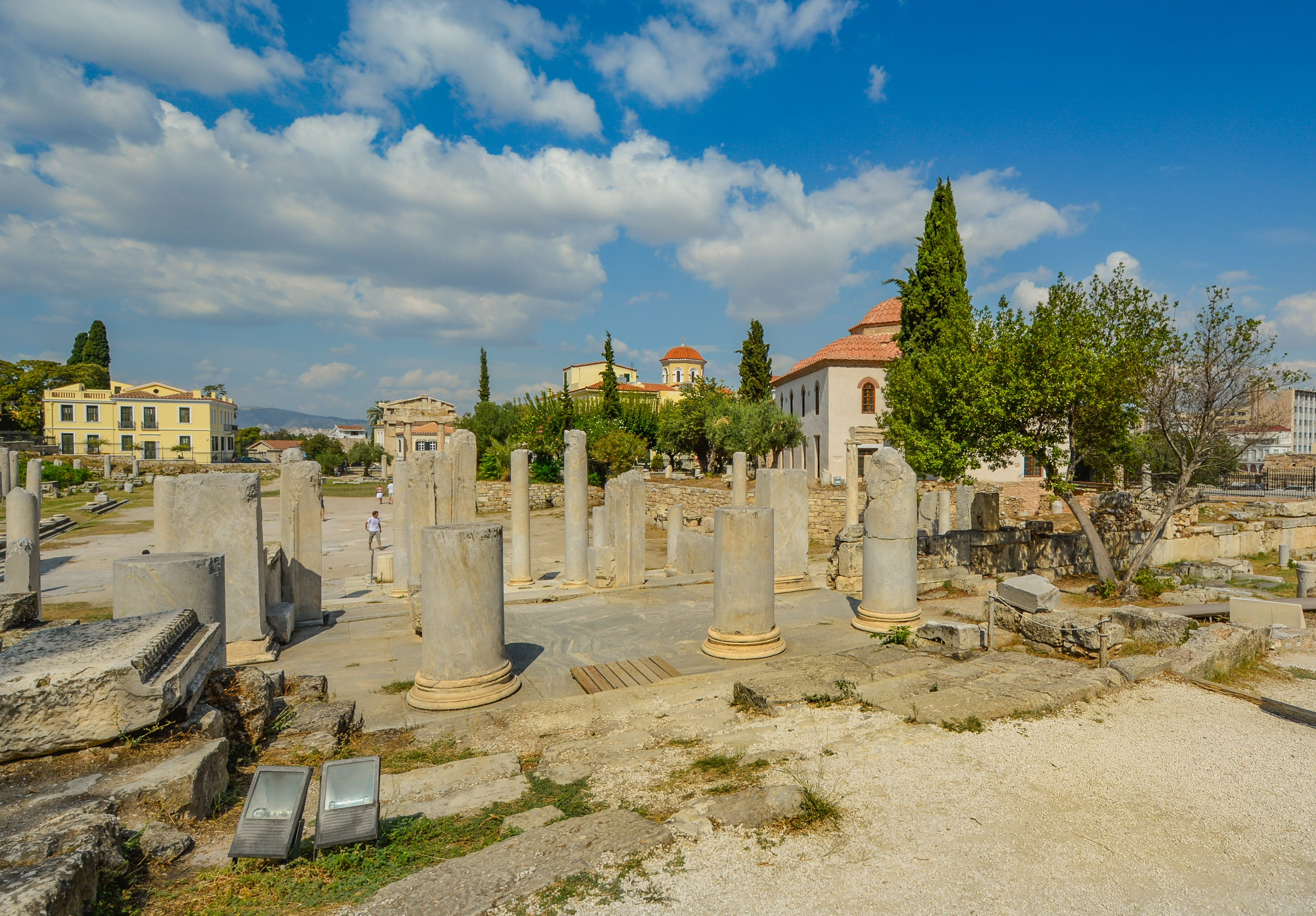 agora, architectural column, tourism, forum, building exterior, cloud - sky, day, ancient civilization, ruined, the past, archaeology, outdoors, built structure, HD Wallpaper
