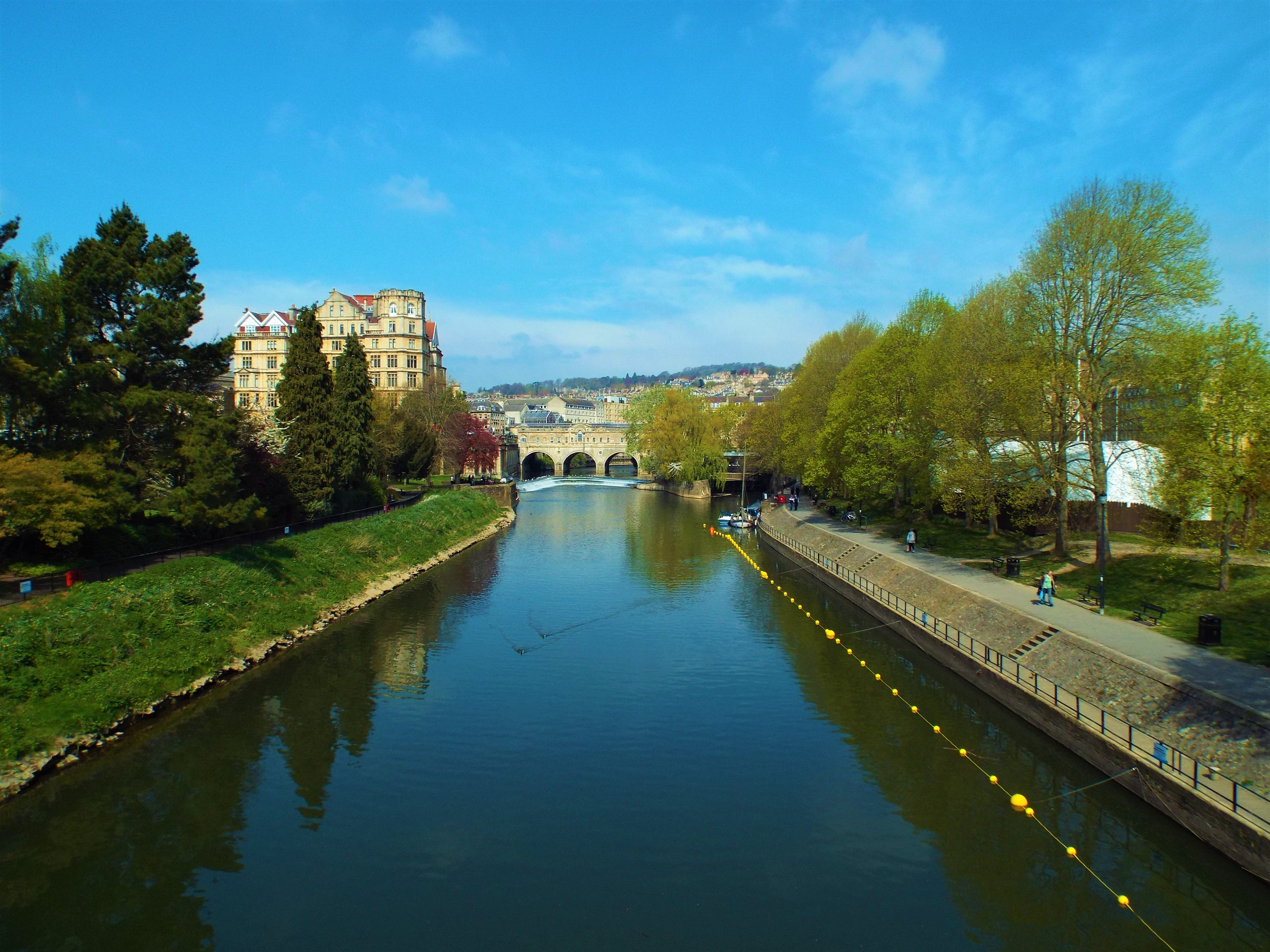 sky, beauty in nature, water, 4K, avon, River, nature, arch bridge, Bath, building exterior, Travel, no people, River, residential district, bridge, britain, HD Wallpaper