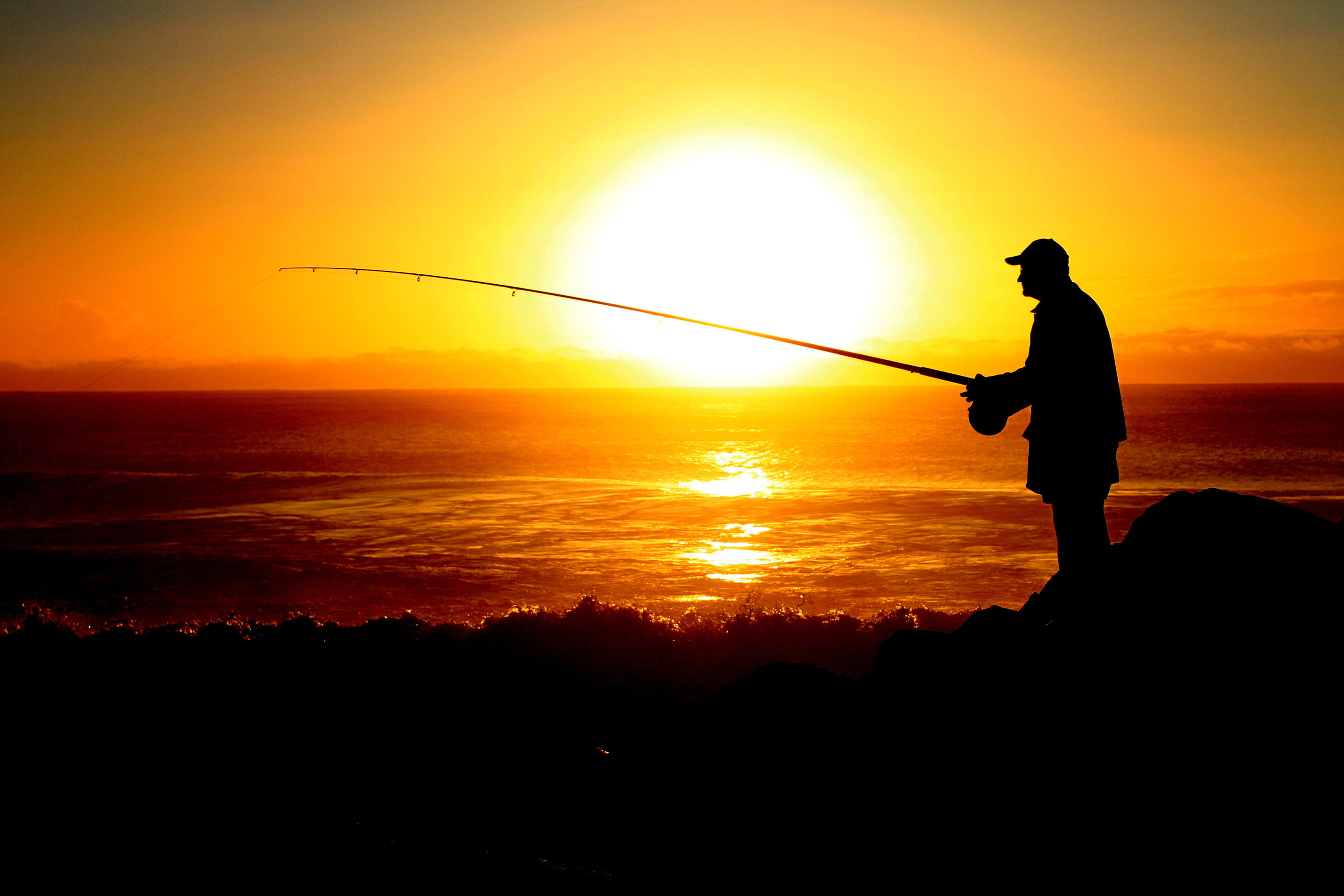 action, lifestyles, relaxation, hobbies, enjoyment, fisherman, standing, scenics - nature, the sky, man, sky, casting, fishing, sport, dusk, outdoors, nature, HD Wallpaper