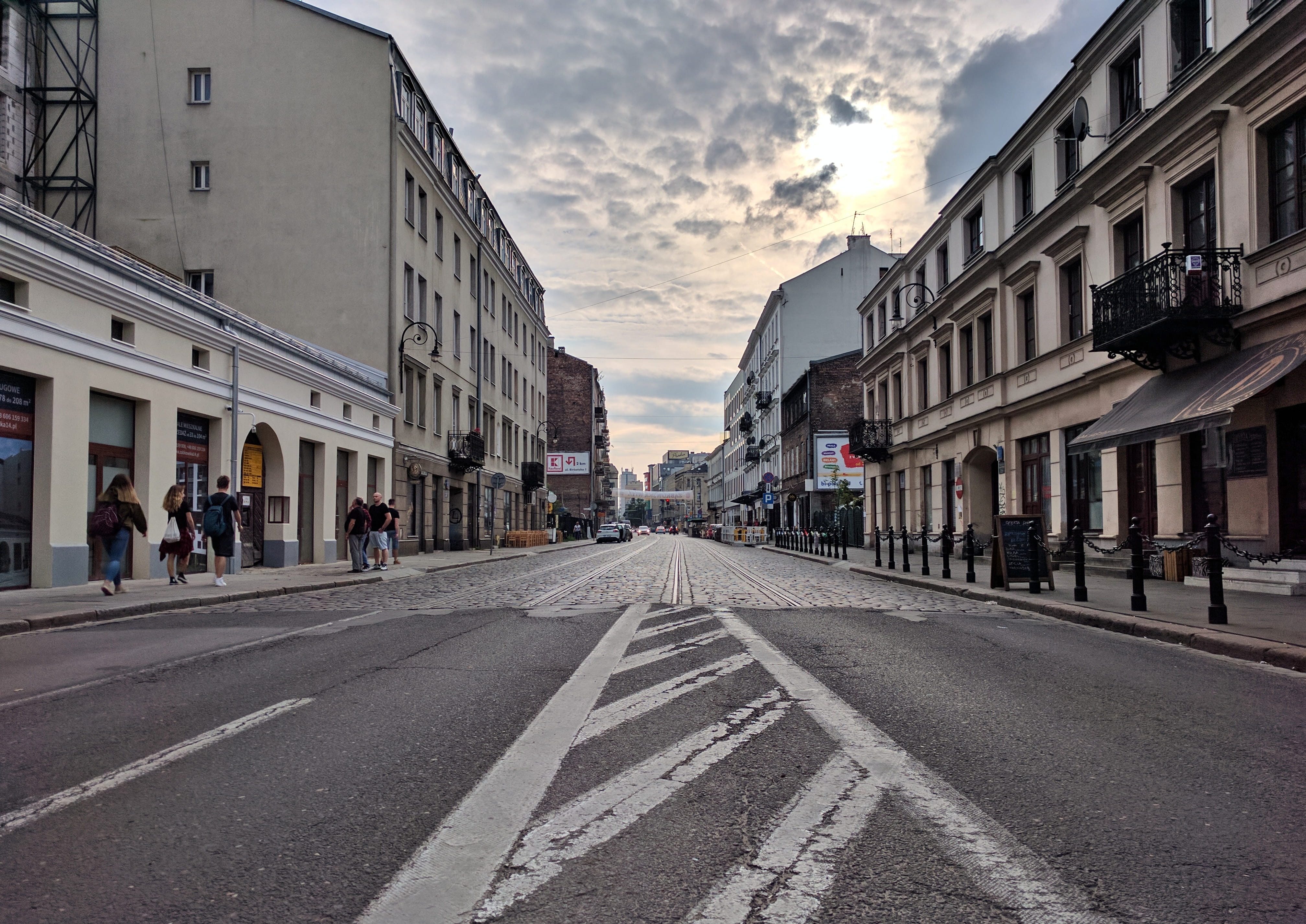 old, nature, diminishing perspective, cars, direction, the way forward, old town, stara praga, city street, cloud - sky, transportation, group of people, HD Wallpaper