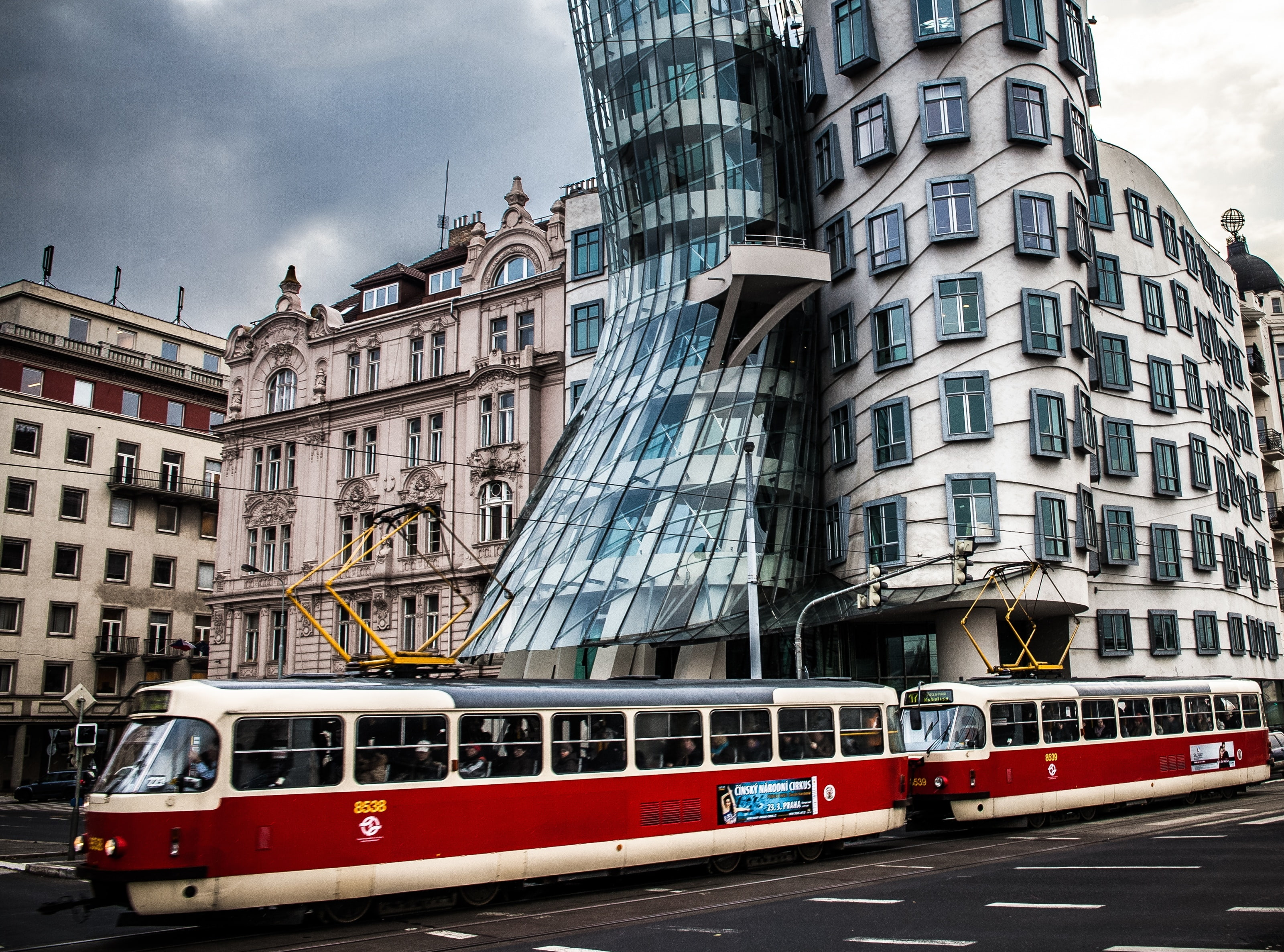sky, praha, 2012, 2470mm, land vehicle, casa, day, residential district, City, dancing house, staremesto, architecture, sigma, no people, nature, czechrepublic, HD Wallpaper
