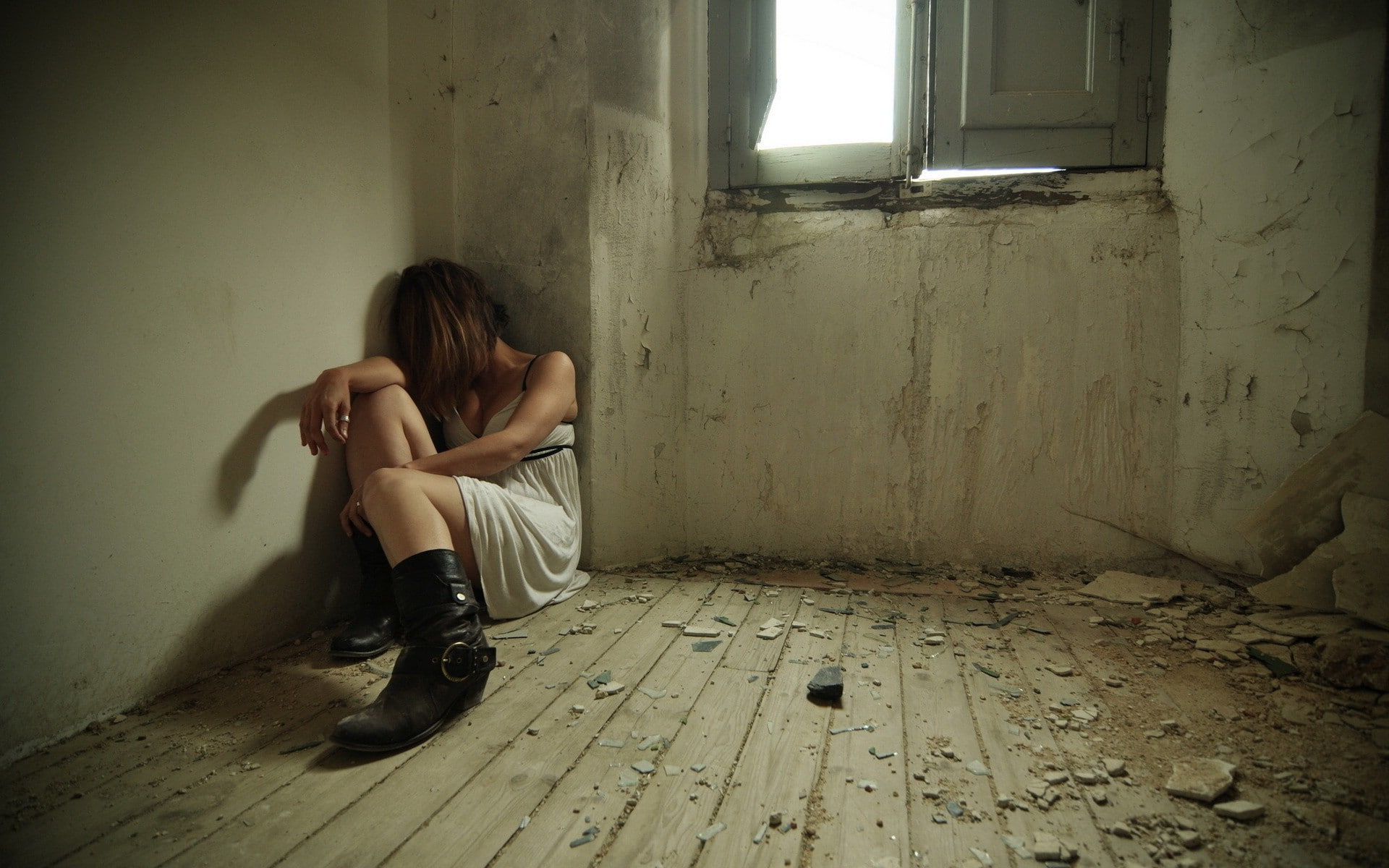 depression - sadness, solitude, emotion, despair, architecture, adult, aggression, young adult, sitting, abandoned, violence, teenager, adolescence, dark, HD Wallpaper