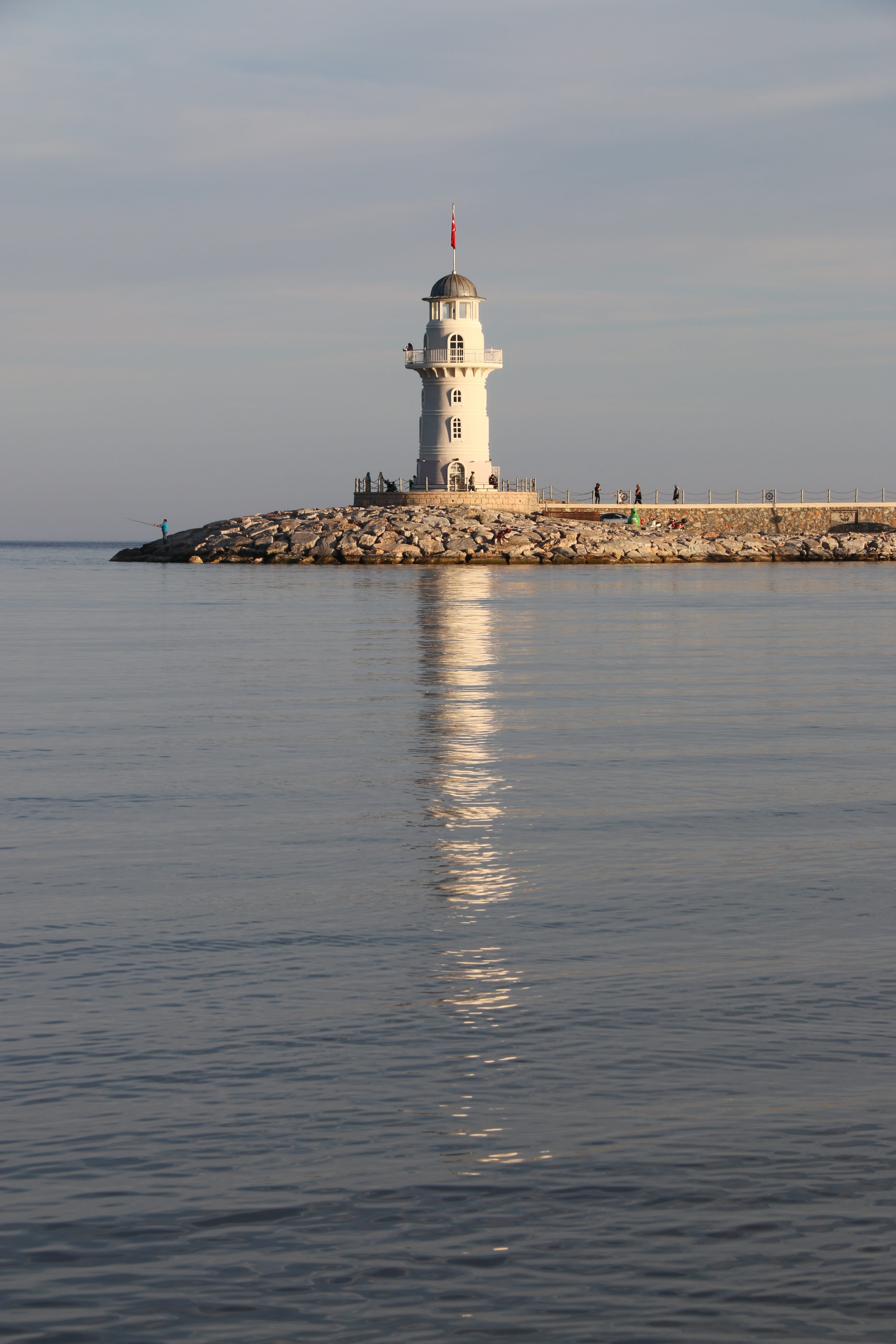 alanya, Lighthouse, building, sea, architecture, beach, direction, security, antalya, reflection, waterfront, scenics - nature, nature, guidance, sky, mediterranean, Phone HD Wallpaper