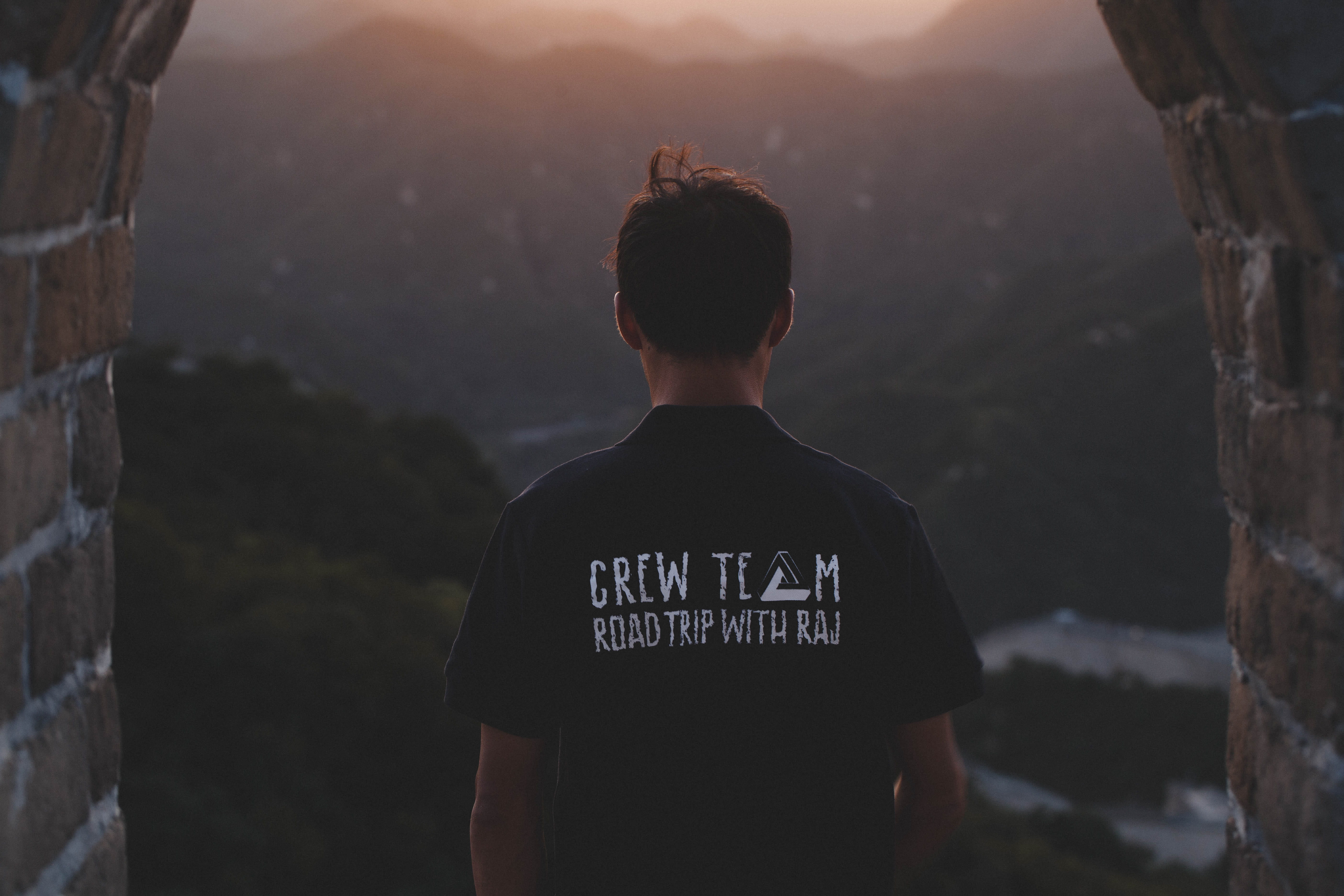 one person, beijing, men, great wall, reflect, nature, looking at view, tech, wearing, young men, shirt, archway, team, bricks, 5K, person, young adult, HD Wallpaper