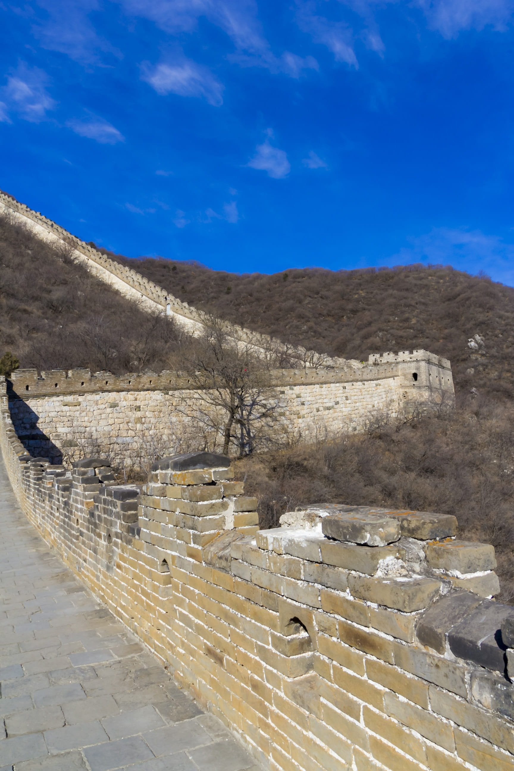 the city walls, cloud - sky, building exterior, winter, mountain, outdoors, Beijing, incidental people, the great wall, wall, stone wall, landscape, history, Phone HD Wallpaper