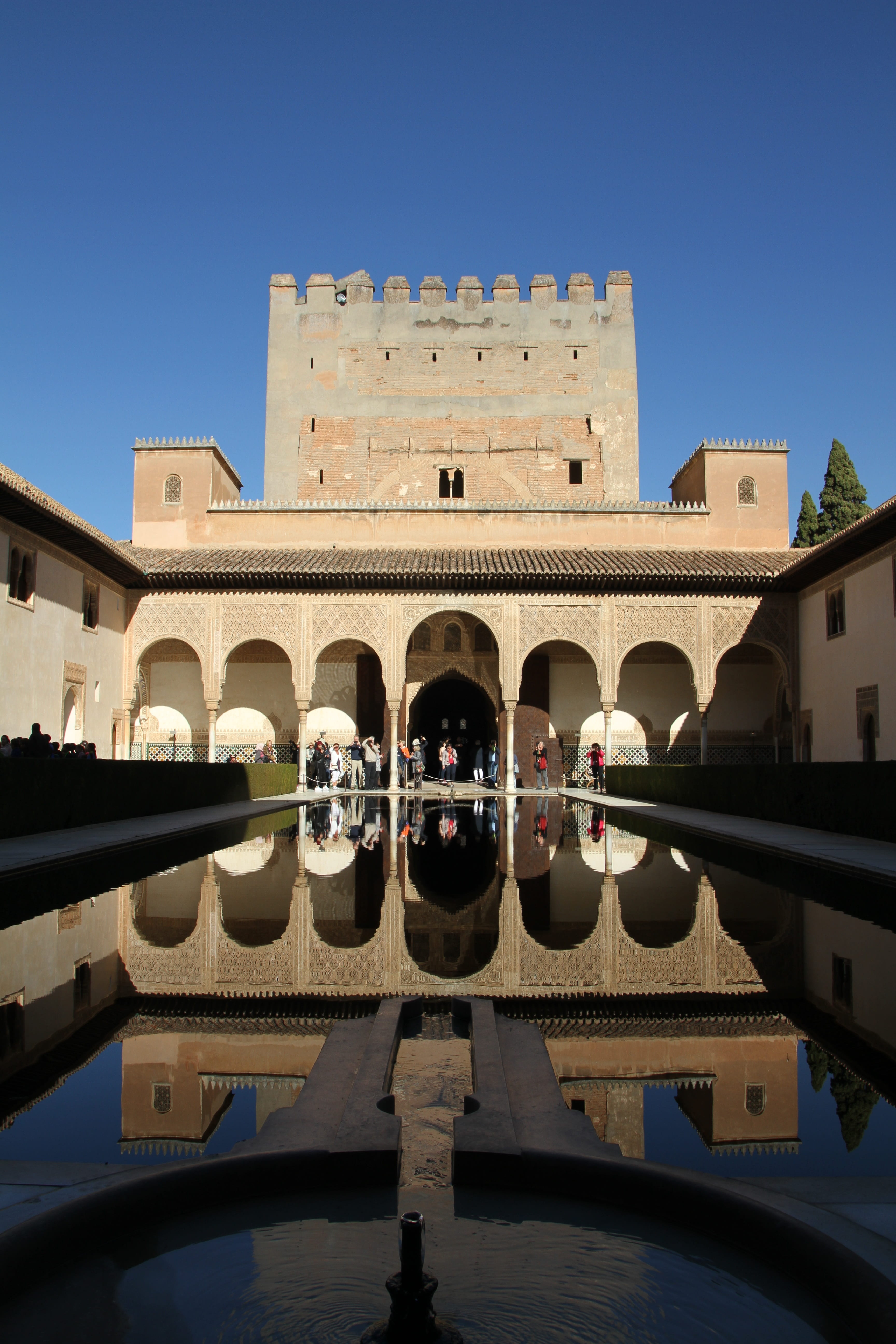 granada, history, no people, arabic, reflecting pool, nature, lake, arch, landmark, city, andalusia, palace, architectural column, architecture, 5K, travel, Phone HD Wallpaper