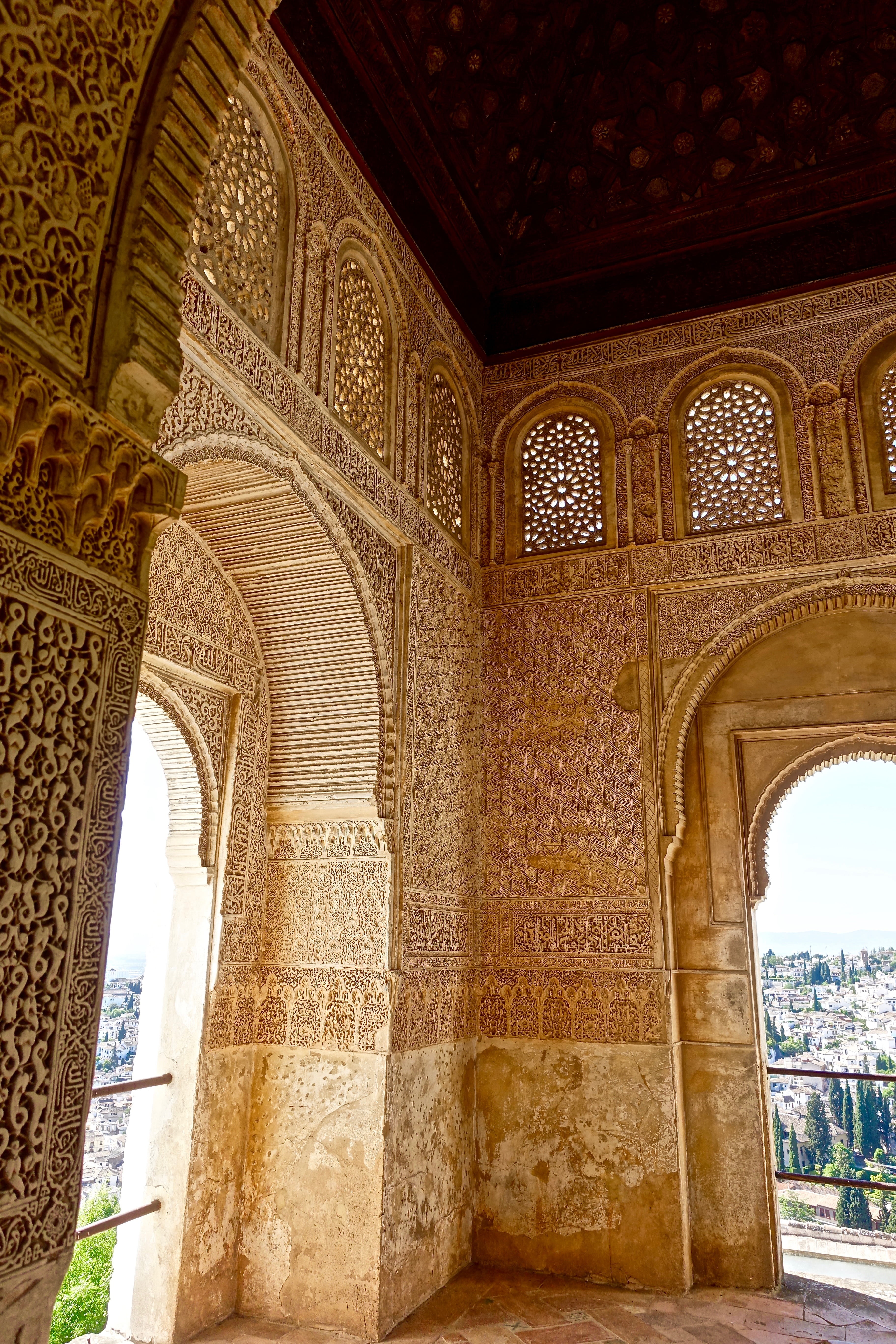 the past, low angle view, travel destinations, no people, architectural column, moorish, travel, design, plasterwork, arabic, ornate, spanish, decoration, Phone HD Wallpaper