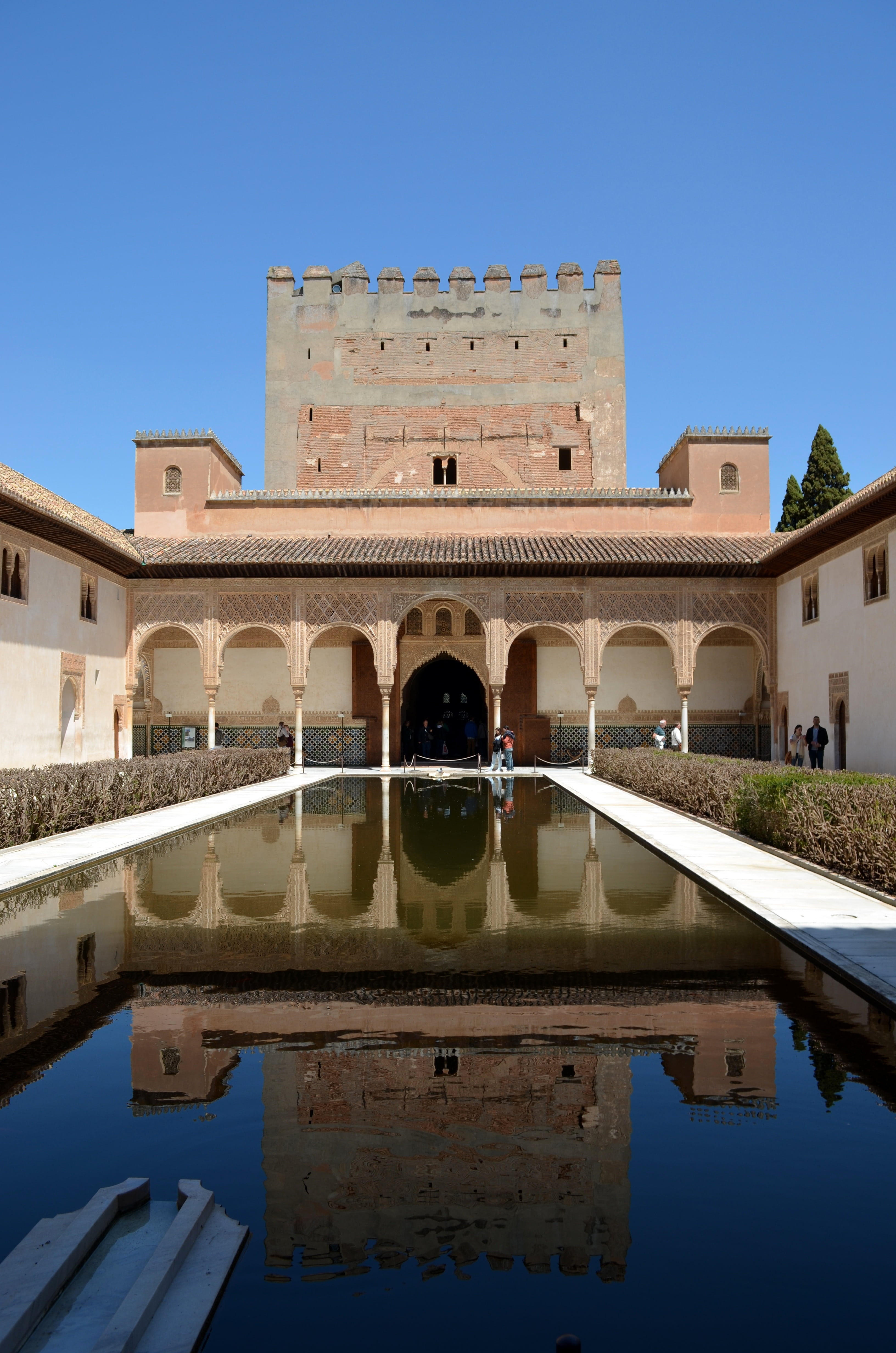 moorish, mirroring, andalusia, mirror, water, reflecting pool, nature, sky, building exterior, courtyard, 4K, blue, tourism, clear sky, history, fortress, Phone HD Wallpaper