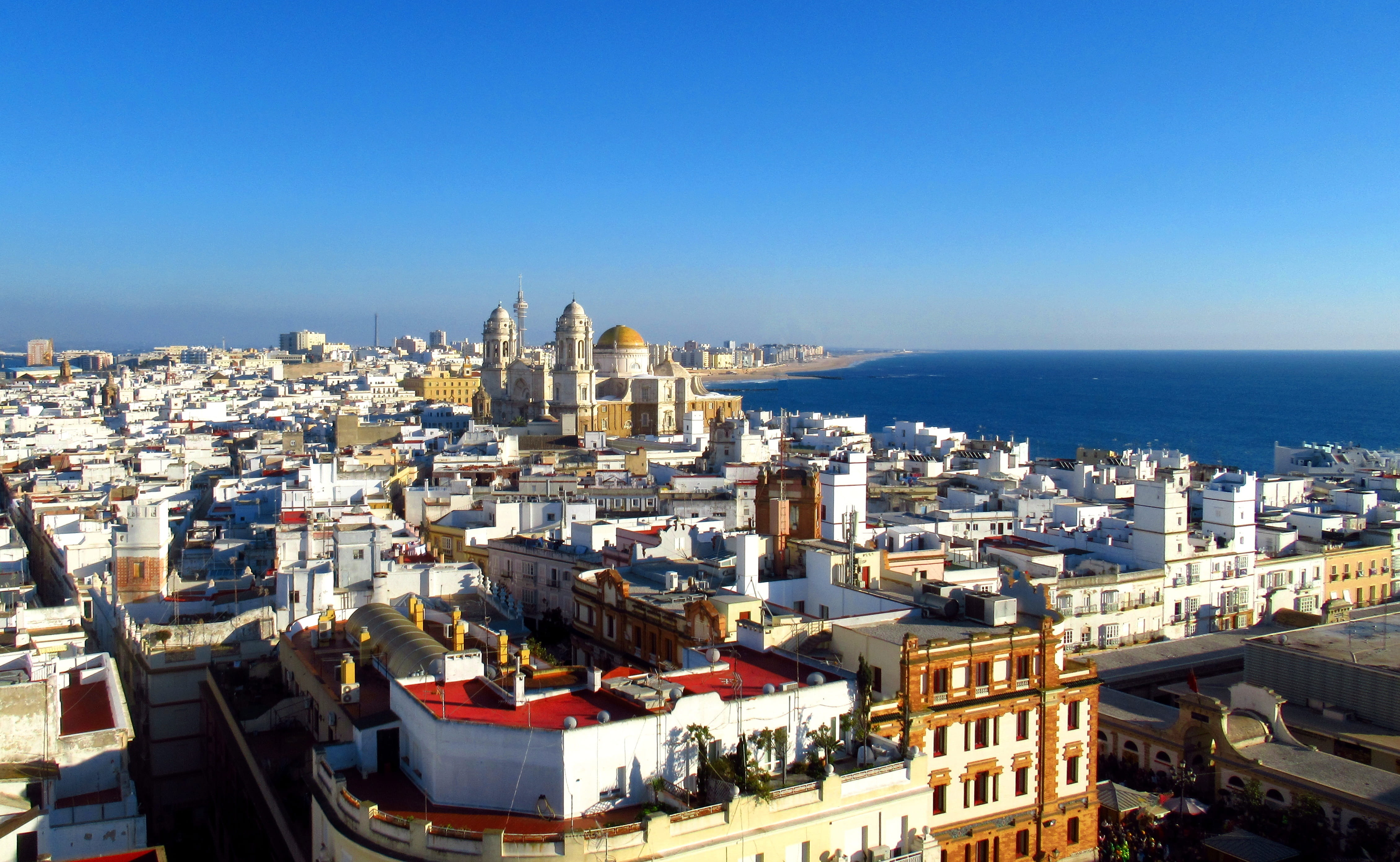 outdoors, city, horizon over water, sky, old, horizon, cityscape, building, blue, coastal, dome, water, 4K, clear sky, cathedral, high angle view, sea, HD Wallpaper