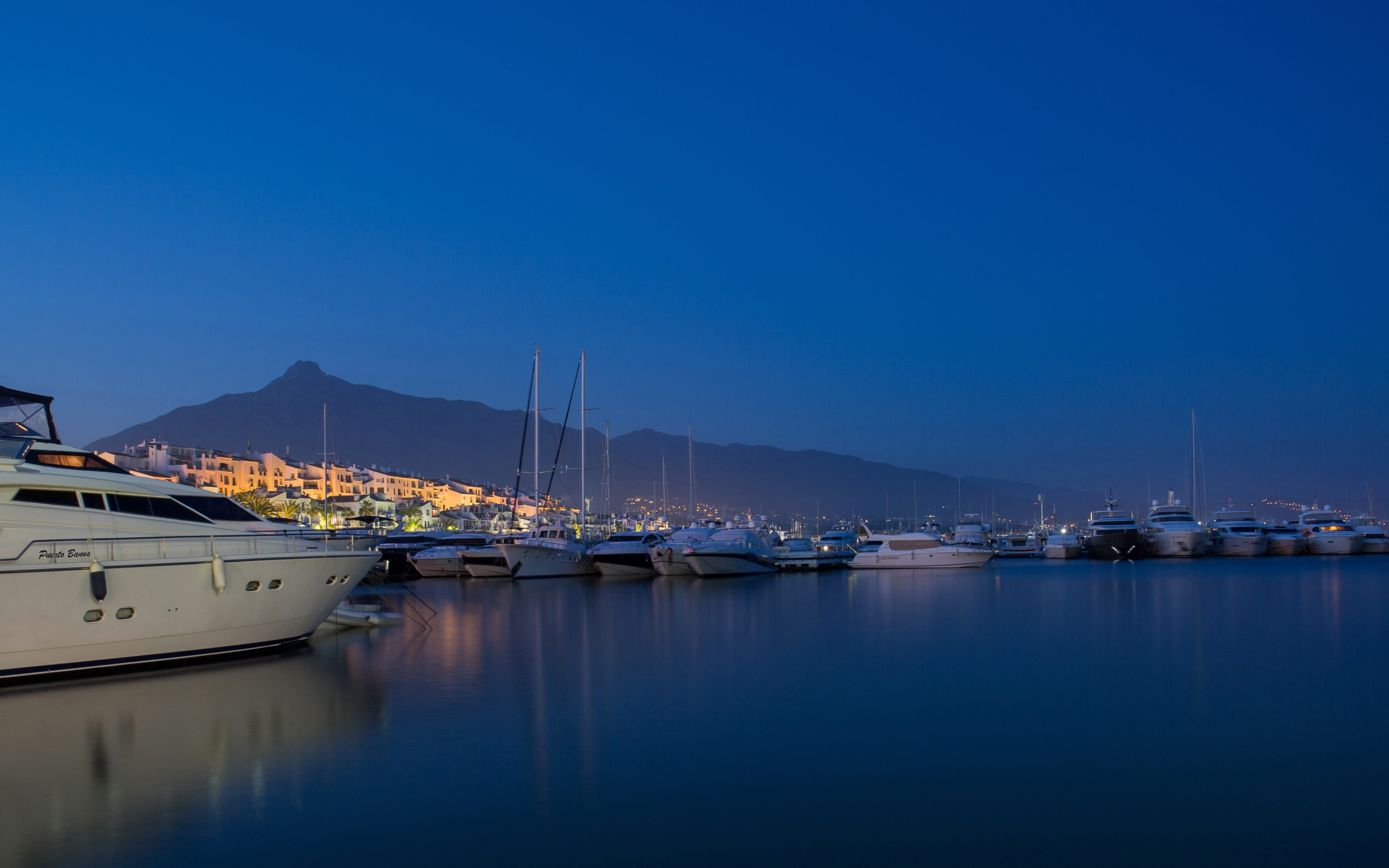 marina, waterfront, ships, mast, blue, anchored, nina maiores, puerto banus, clear sky, harbor, port, 4K, photograph, spain, mode of transportation, copy space, HD Wallpaper