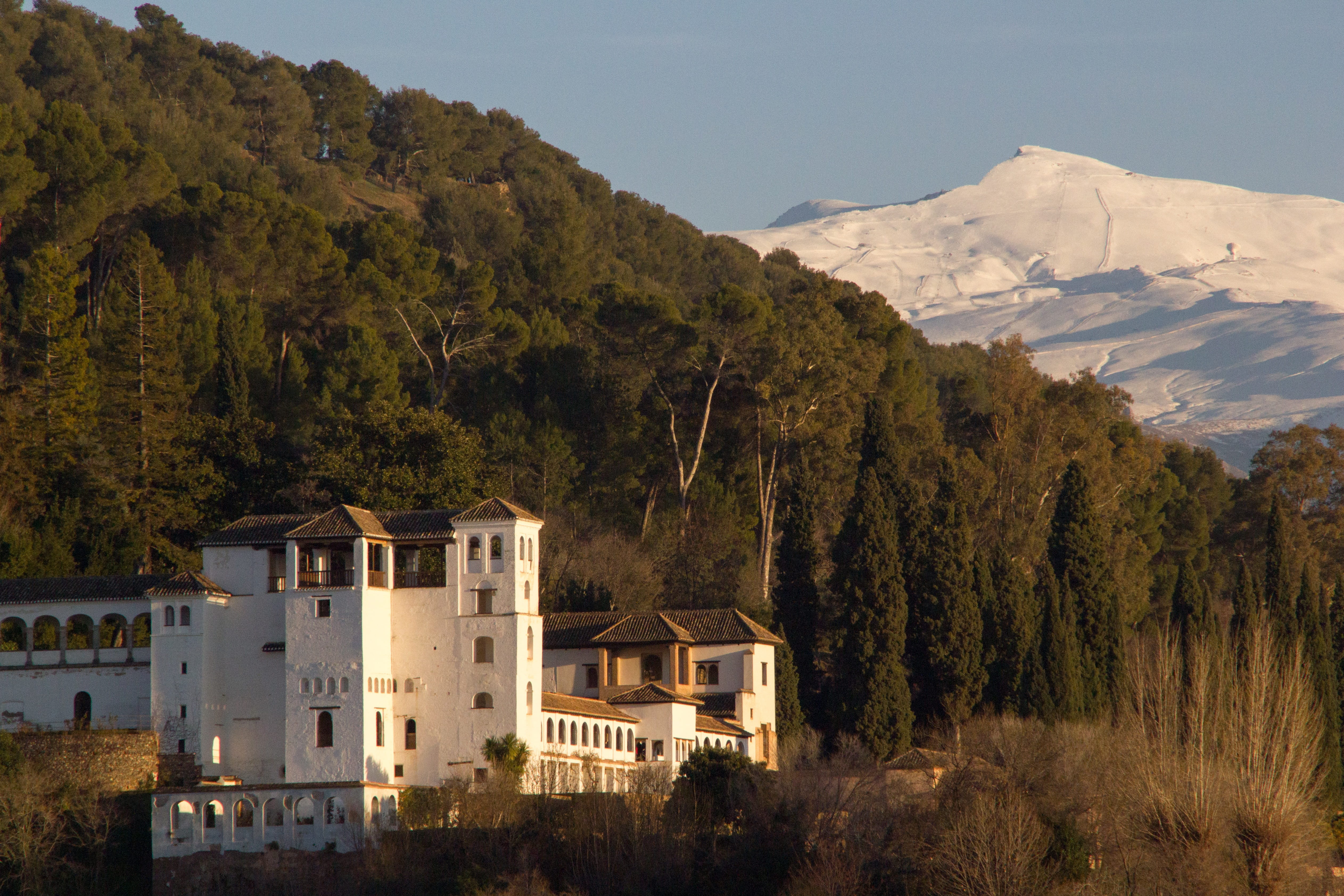 day, residential district, architecture, growth, city, generalife, plant, outdoors, house, sierra nevada, andalusia, mountain, pico-veleta, no people, building, HD Wallpaper