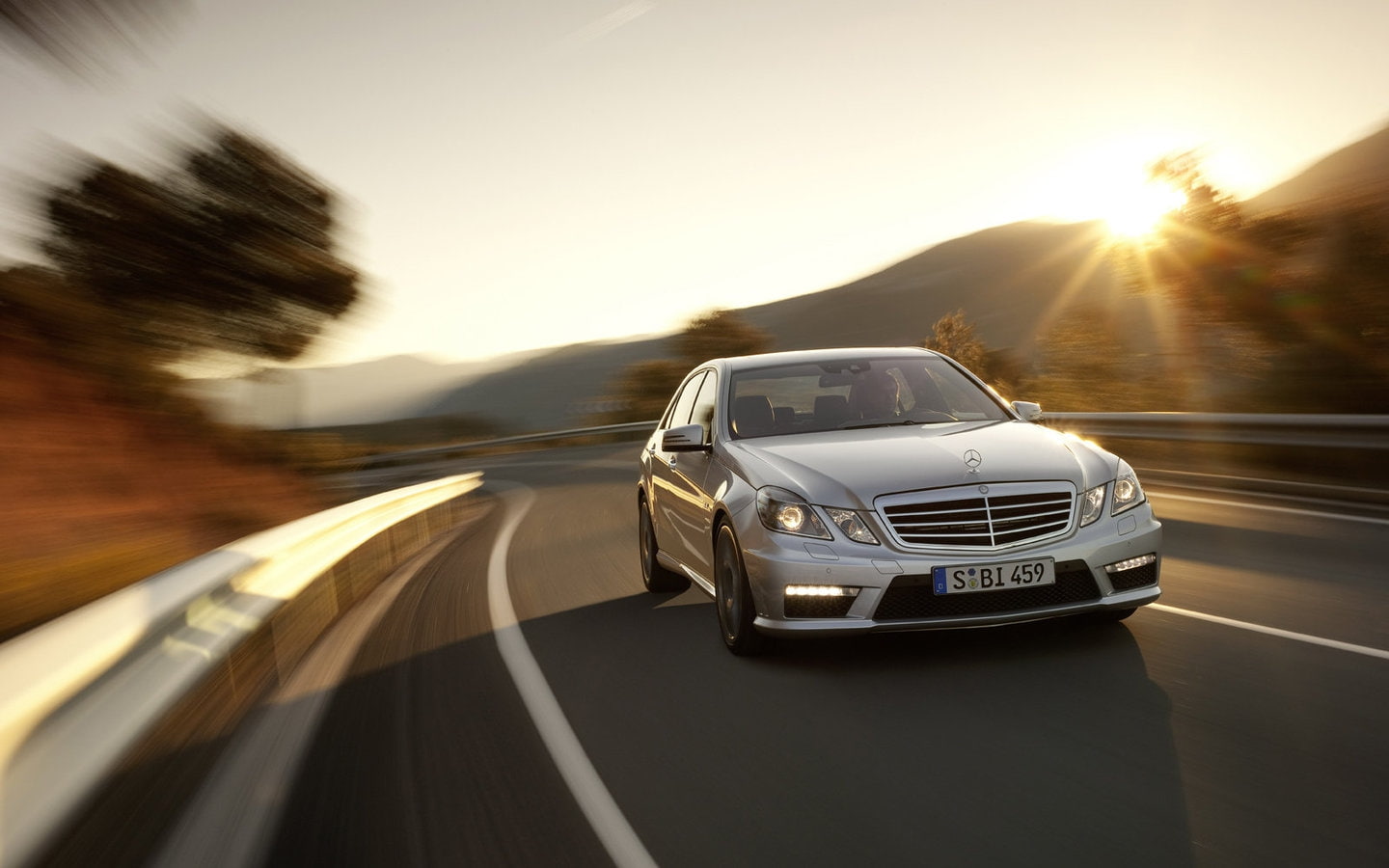 E Class, e, Milad, 720P, class, art, Mercedes Benz, cars, hd, car, mercedes, new, HD Wallpaper