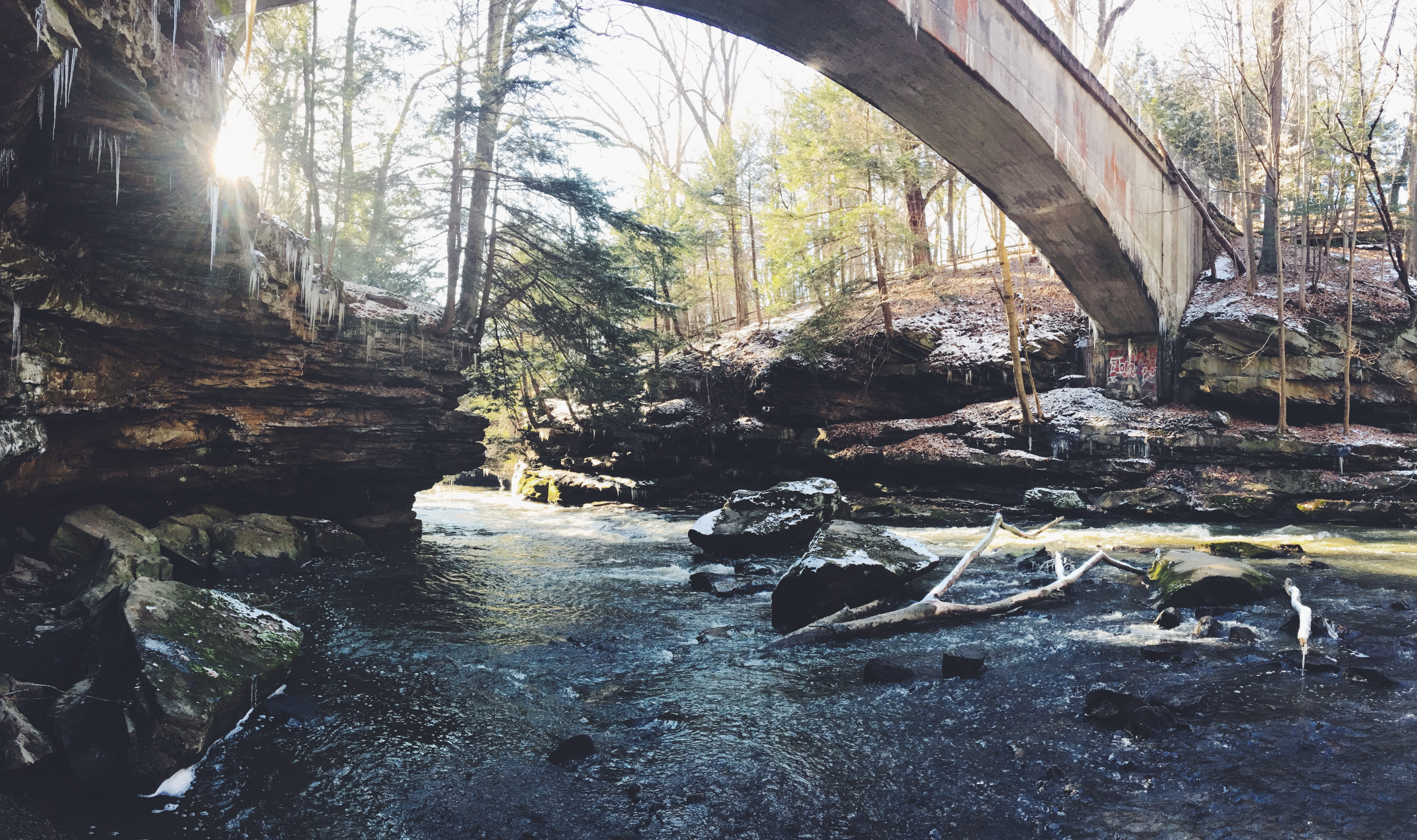 nature, trees, kirkmere, arch bridge, river, architecture, reflection, rocks, sunlight, rock - object, sun, day, plant, creek, stream, united states, arch, HD Wallpaper