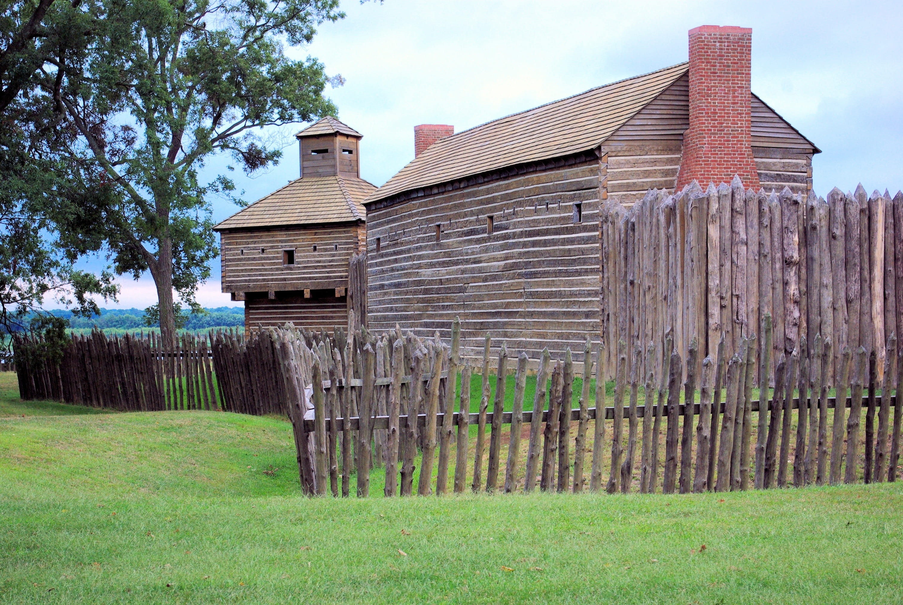 farm, no people, historical, nature, clark, history, wood, outdoors, grass, fort massac stockade and buildings, ohio, landscape, land, field, built structure, HD Wallpaper