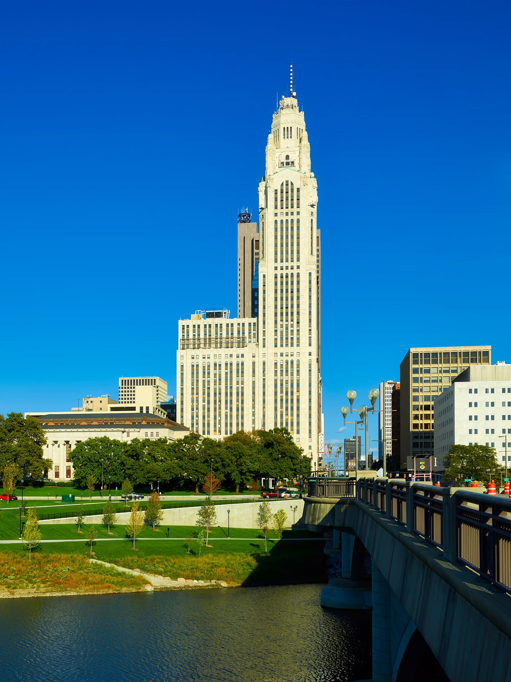 outdoors, building exterior, landmark, connection, office building exterior, tower, 1080P, river, hdr, no people, travel destinations, columbus, water, Phone HD Wallpaper