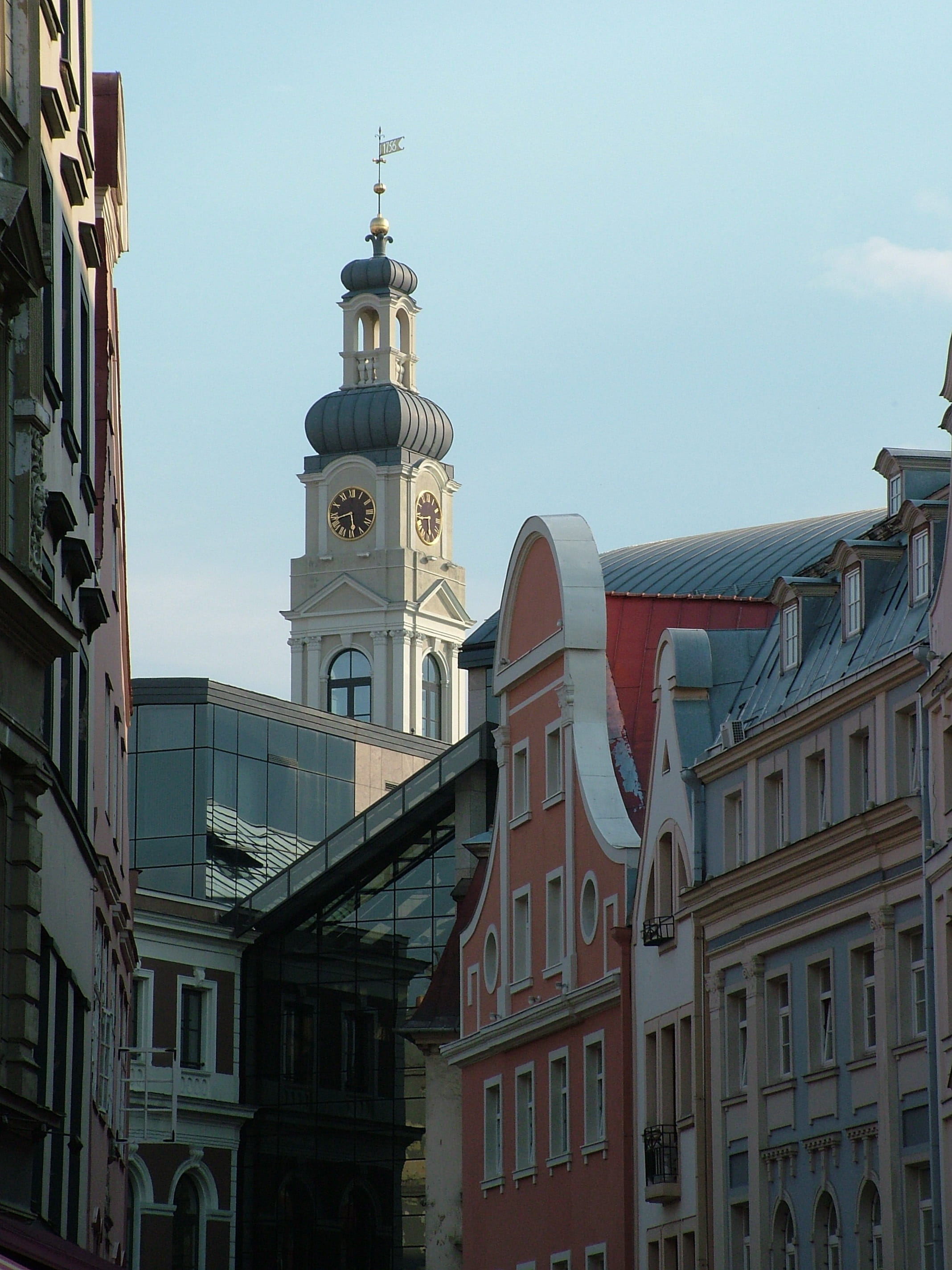 building, tower, architecture, belief, Latvia, built structure, clear sky, skyscraper, riga old town, outdoors, Riga, window, Old Town, 2K, building exterior, Phone HD Wallpaper