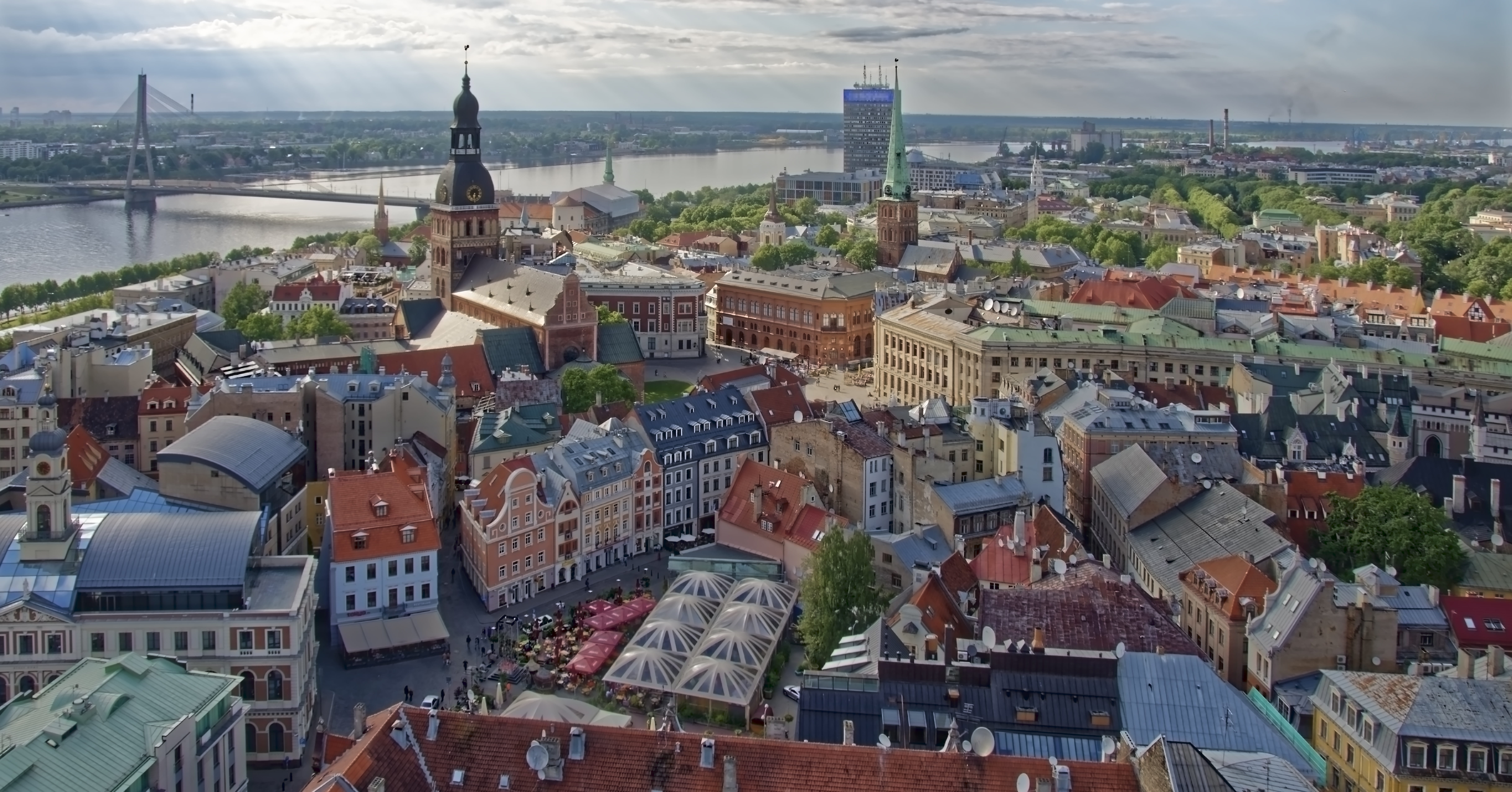townscape, clouds, day, nature, roof, riga, baltic states, water, architecture, latvia, river, high angle view, panorama, building, crowd, city, built structure, HD Wallpaper